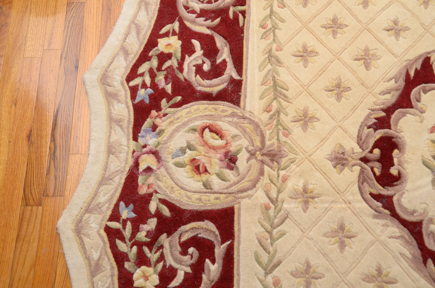 Hand-Tufted and Carved Chinese Royal Palace Scalloped Area Rug