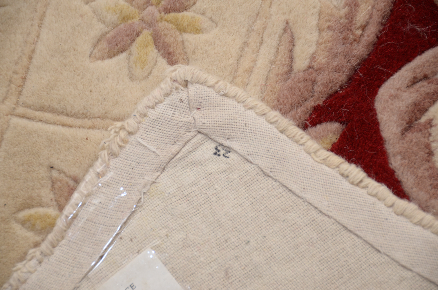 Hand-Tufted and Carved Chinese Royal Palace Scalloped Area Rug