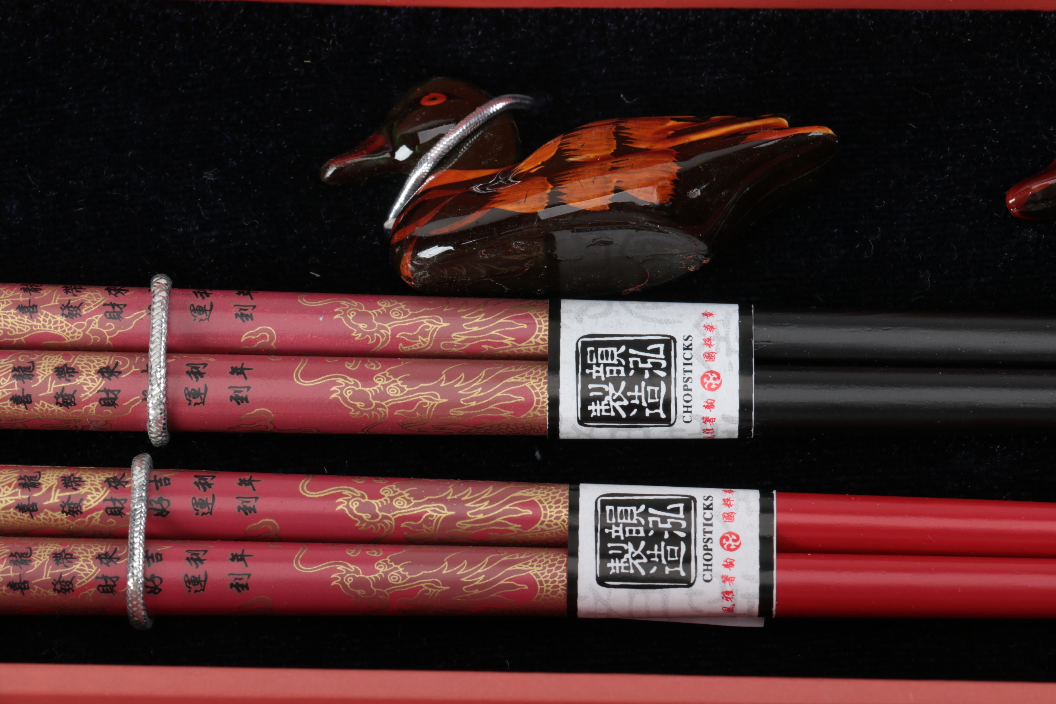 Yunhong Chopsticks and Duck Rests