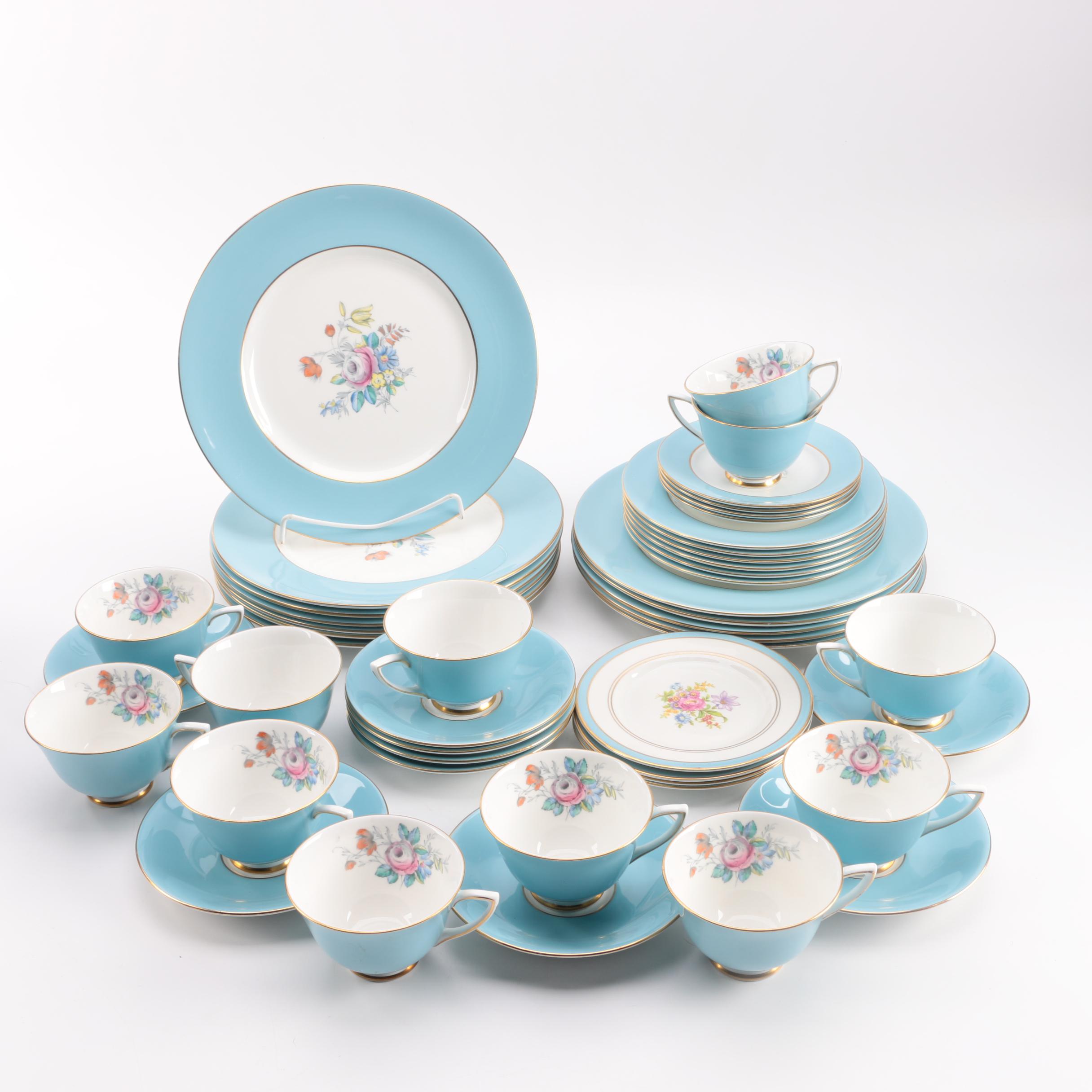 Royal Doulton "Old Westbury" and Jackson Featherweight Dinnerware