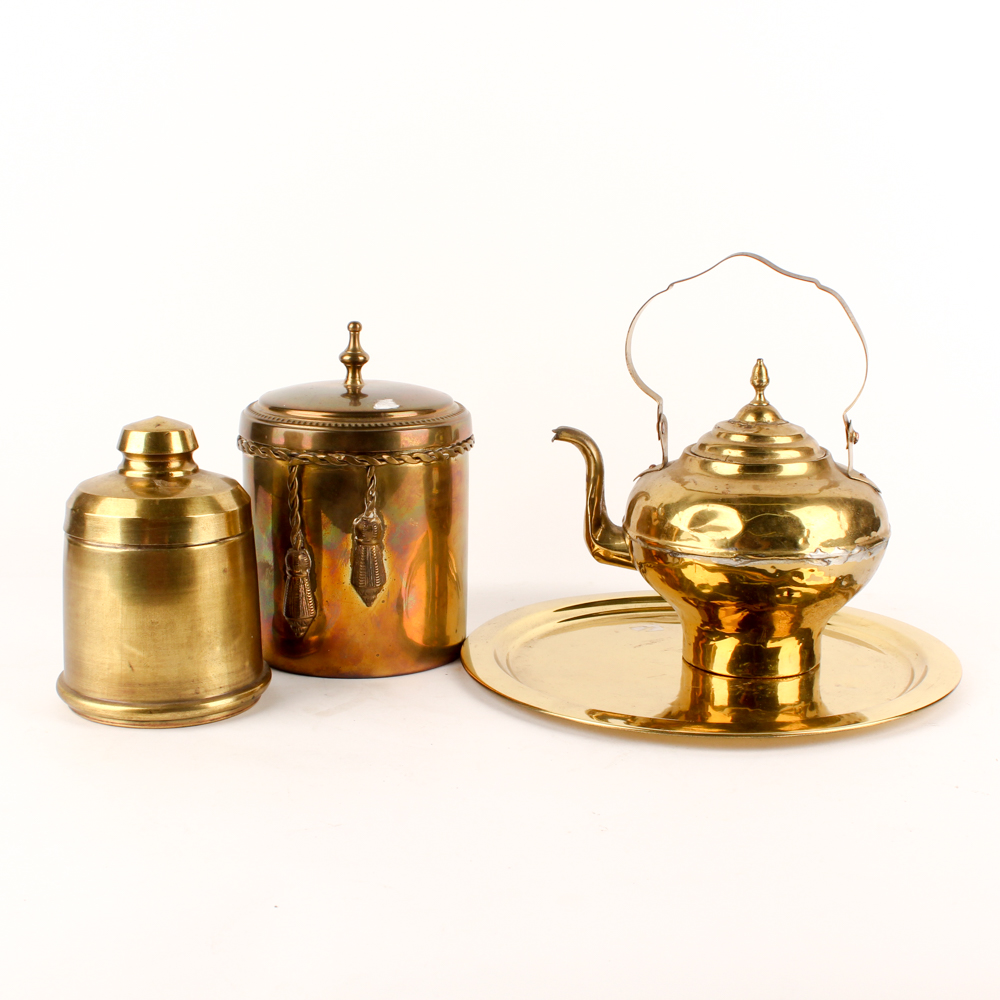 Assortment of Brass Tableware and Décor.