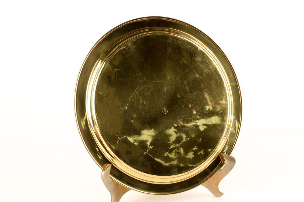 Assortment of Brass Tableware and Décor.