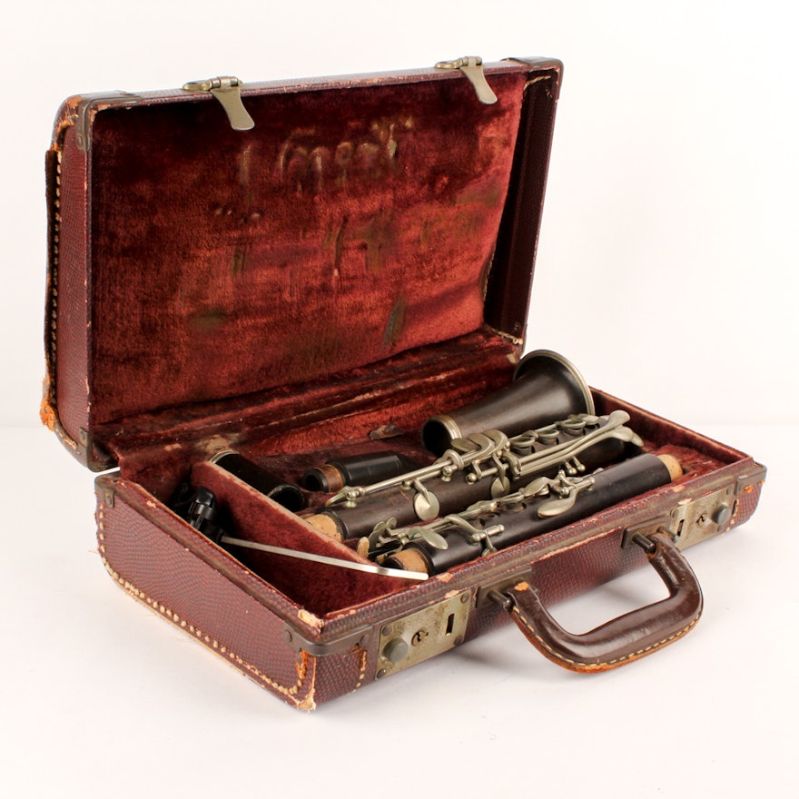 Vintage Buescher Tru-Tone Clarinet with Conn Leather Case
