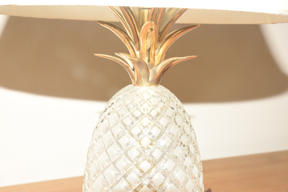 Heyward House Crystal Pineapple Lamp