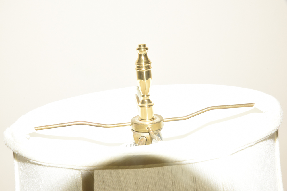 Heyward House Crystal Pineapple Lamp