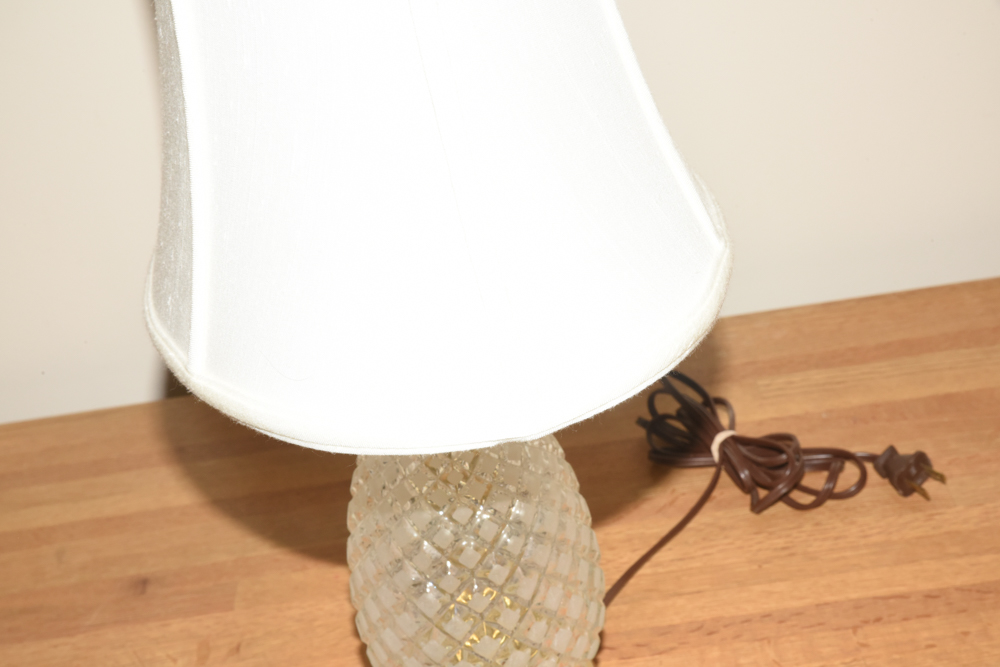 Heyward House Crystal Pineapple Lamp