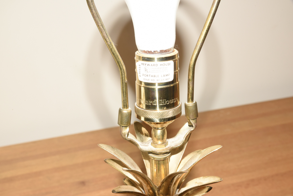 Heyward House Crystal Pineapple Lamp