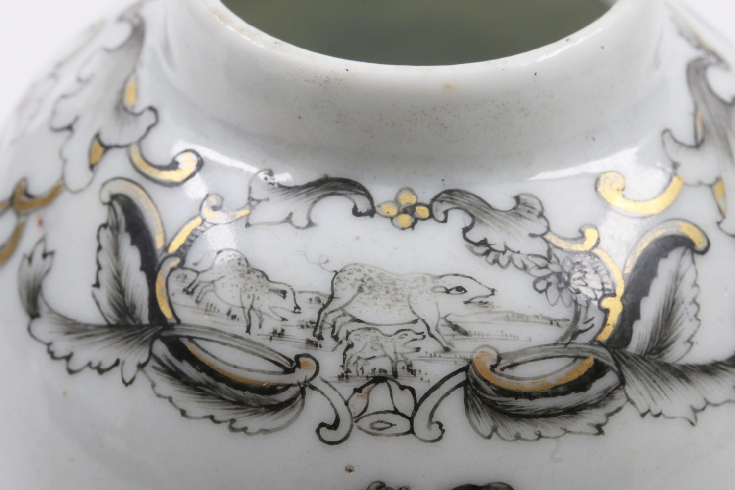 Chinese Qing (1736-1796) "Jesuit Ware" Export Porcelain Grisaille Teapoy