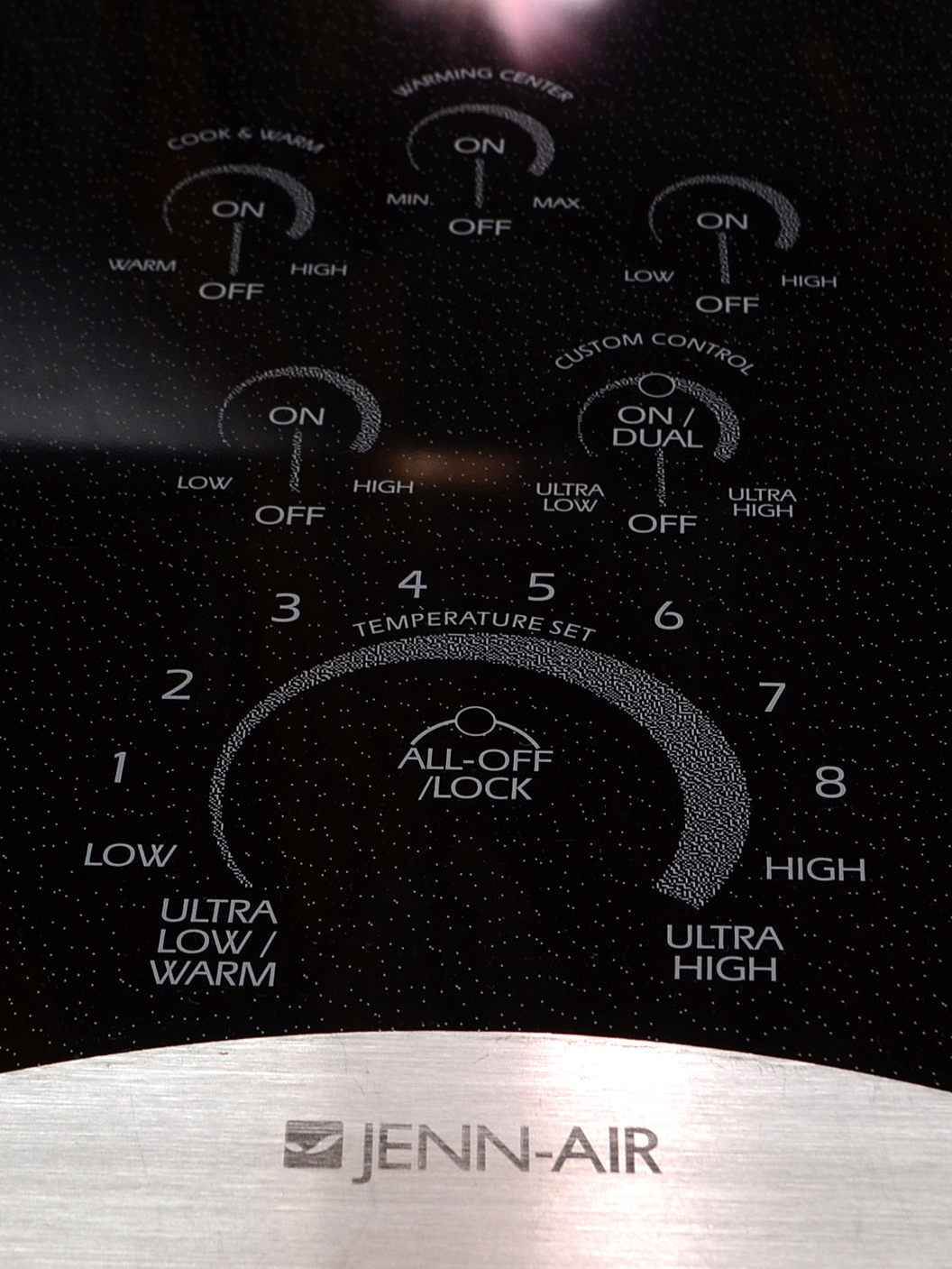 Jenn-Air "Schott Ceran" Electric Cooktop