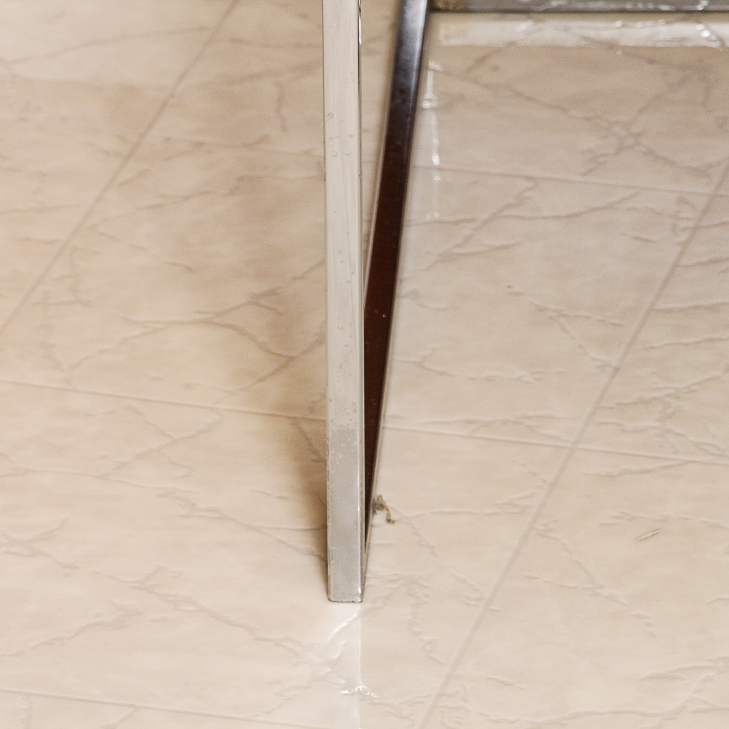 Mid Century Modern Chrome and Vinyl Dining Chairs