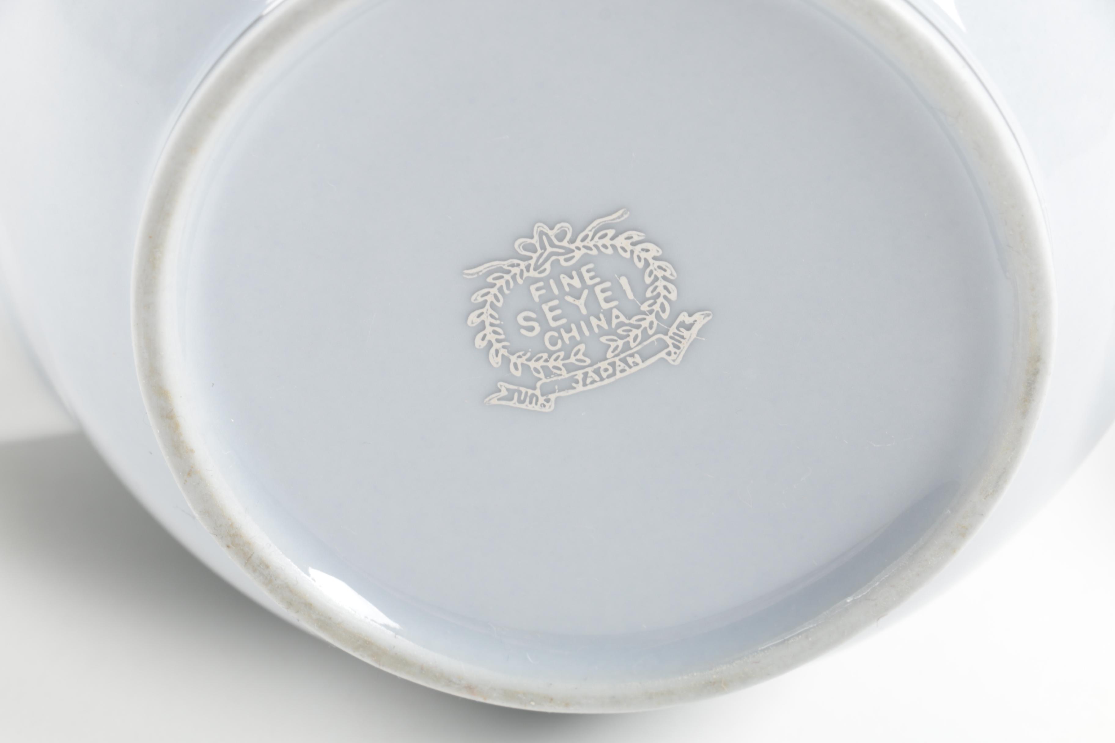 Japanese Seyei Porcelain Tableware