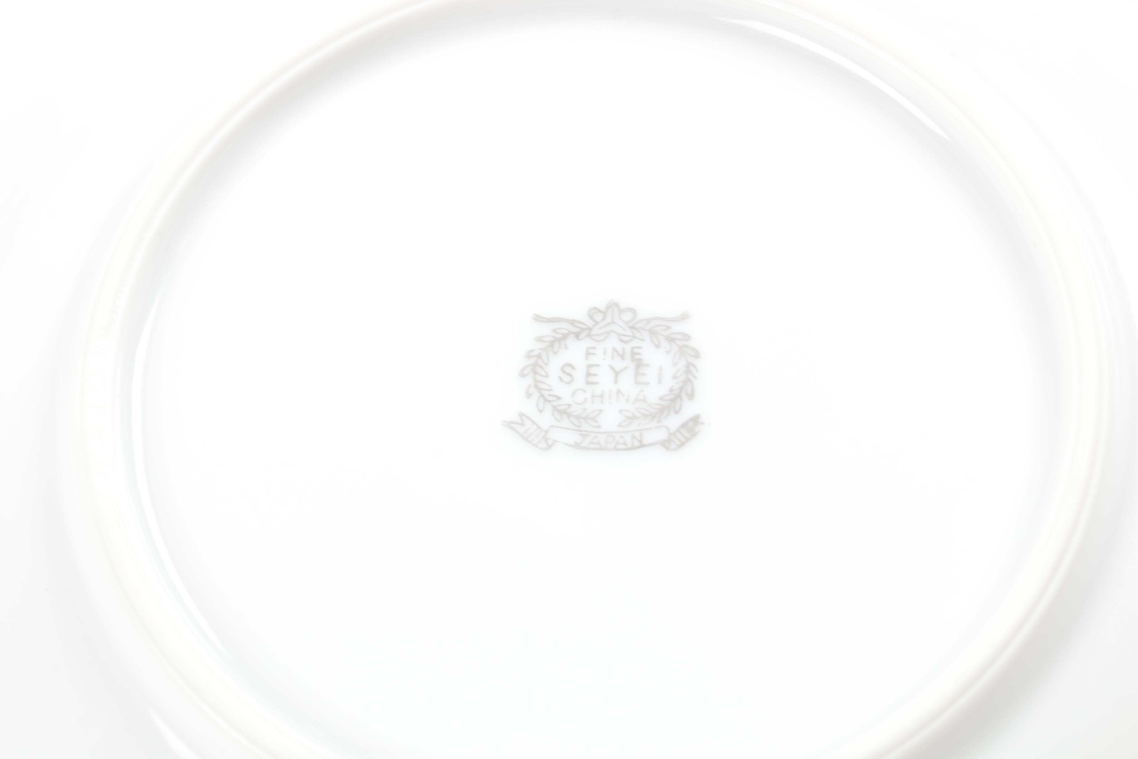 Japanese Seyei Porcelain Tableware