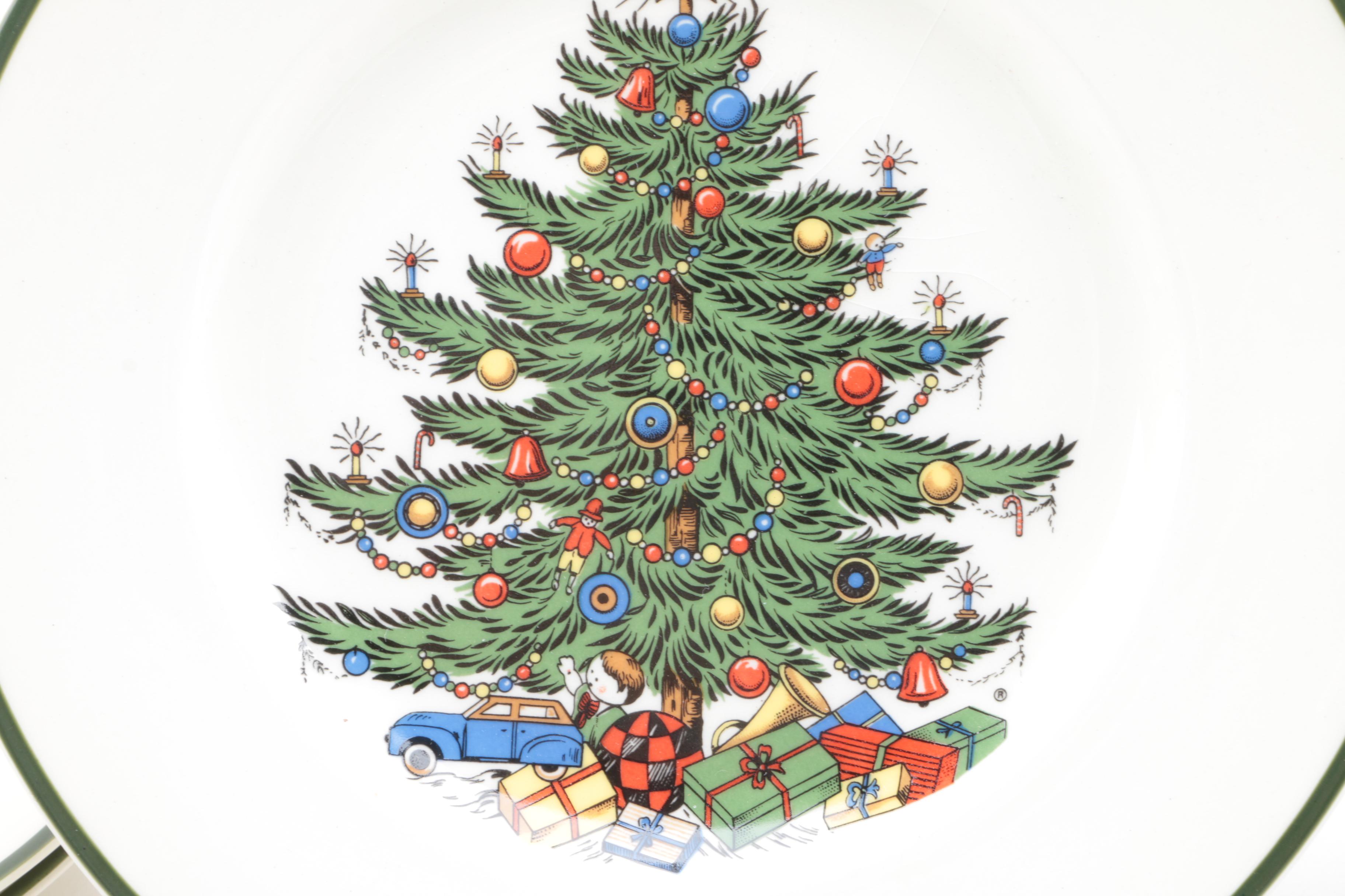 Cuthbertson "Original Christmas Tree" English China Plates