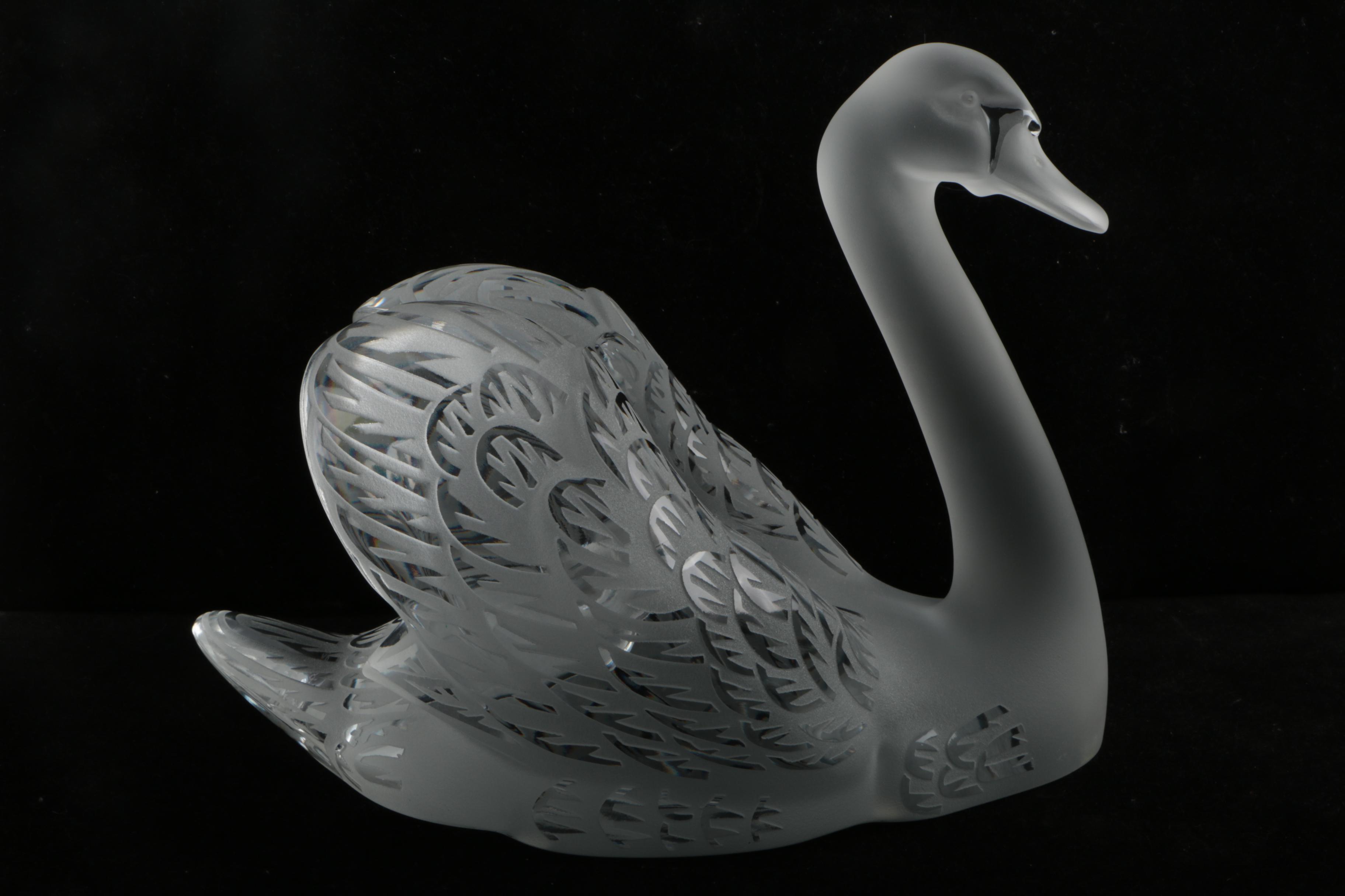 "Miroir Cygne" Lalique Crystal "Swan Head Up"