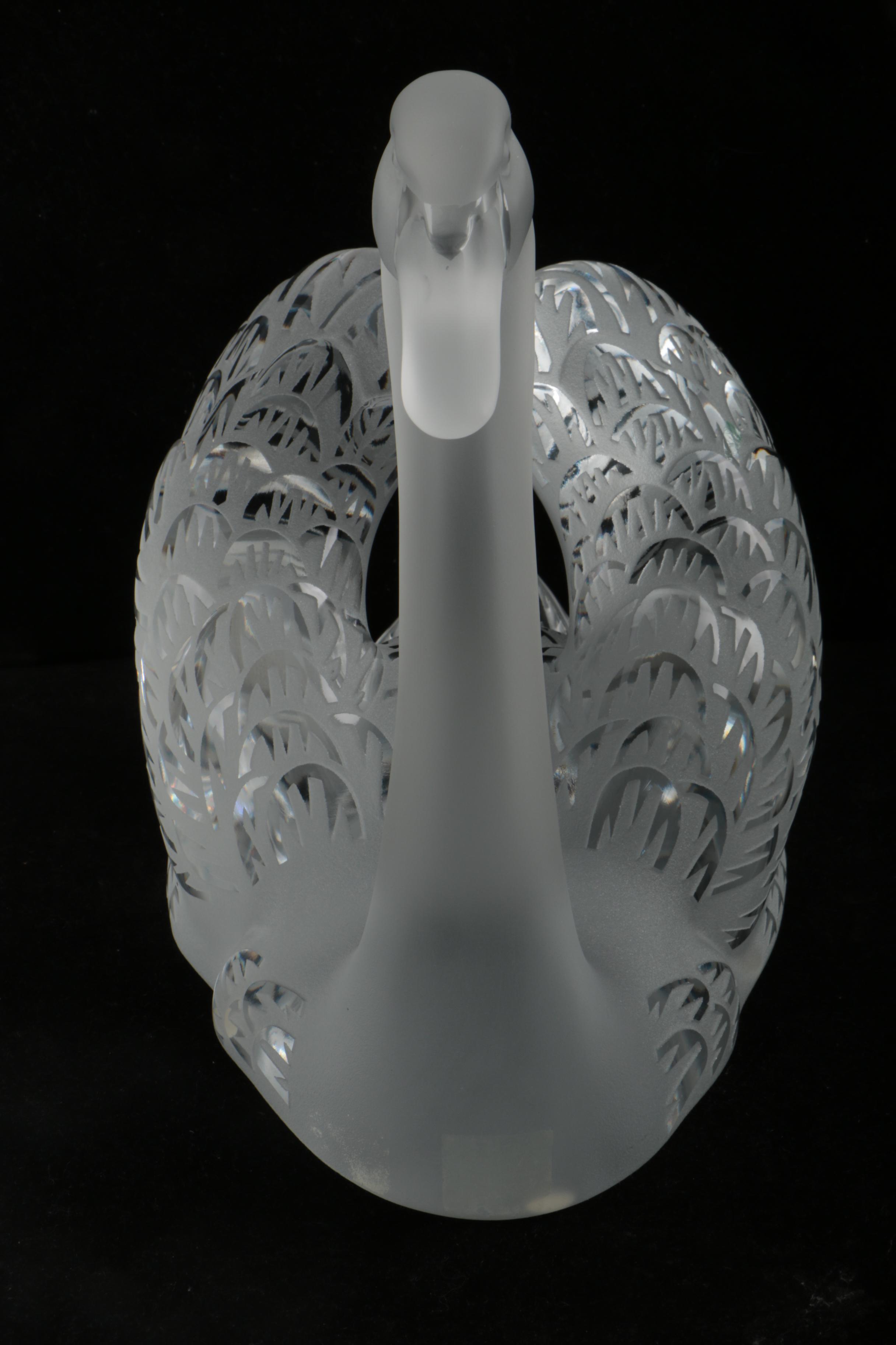 "Miroir Cygne" Lalique Crystal "Swan Head Up"