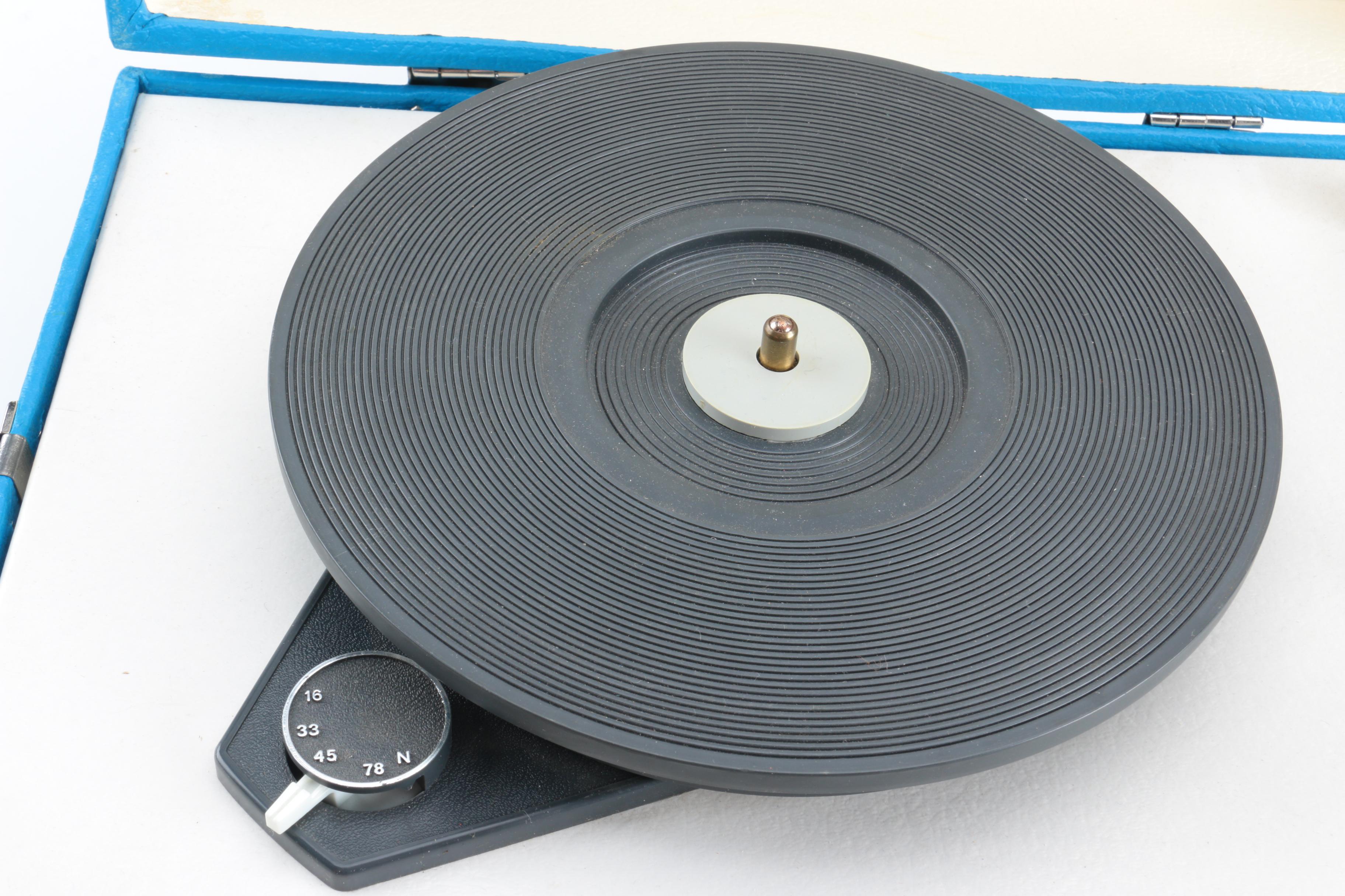 Vintage Soma Model No. 140 Solid State Record Player