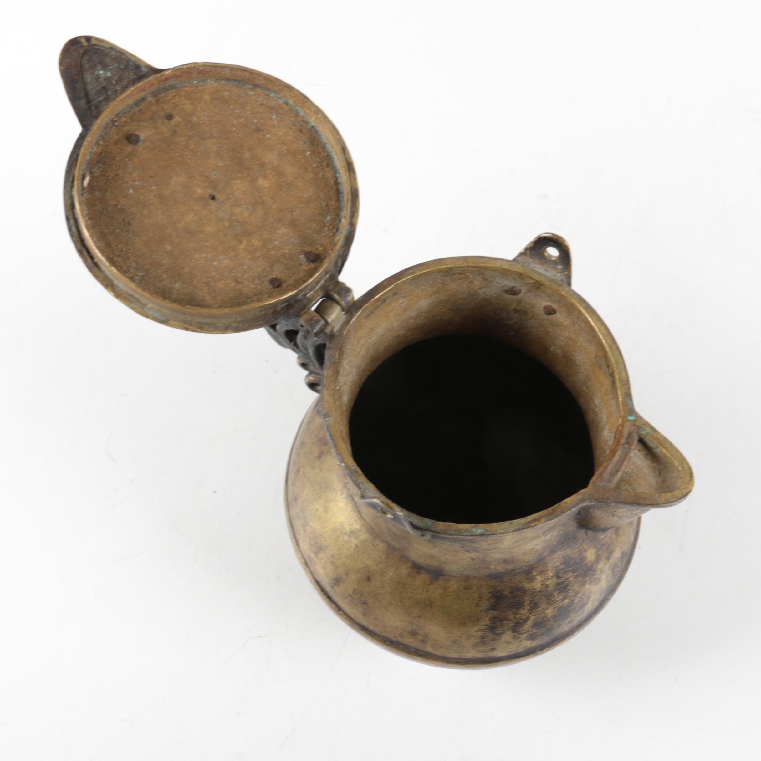 Vintage Philippine Style Lidded Baitrol Pot