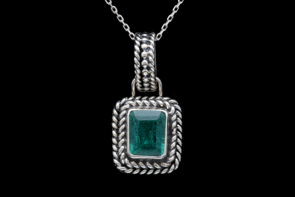 Sterling Silver and Green Quartz Pendant with Chain