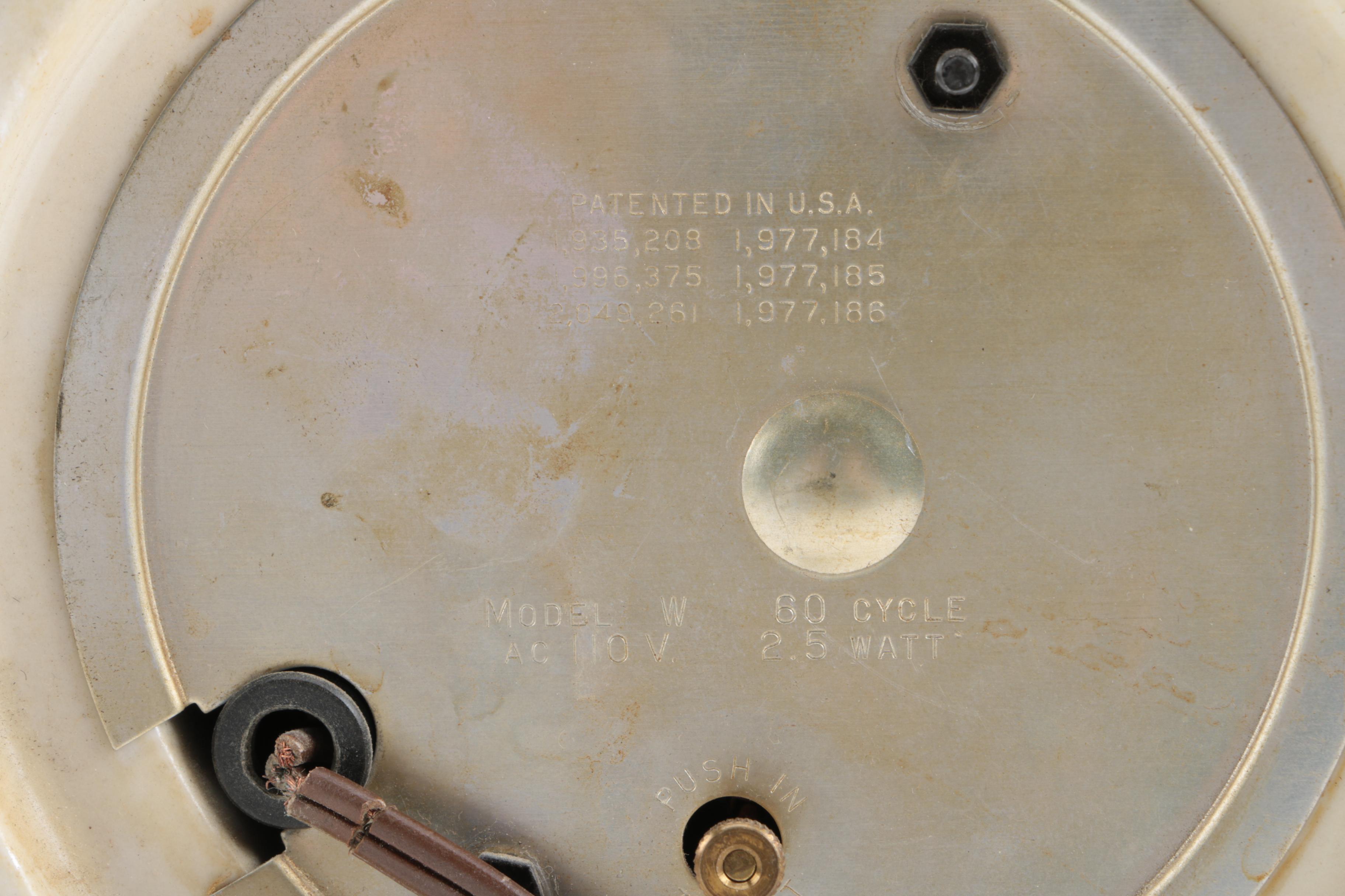 Vintage Sessions Electric Ceramic Mantel Clock