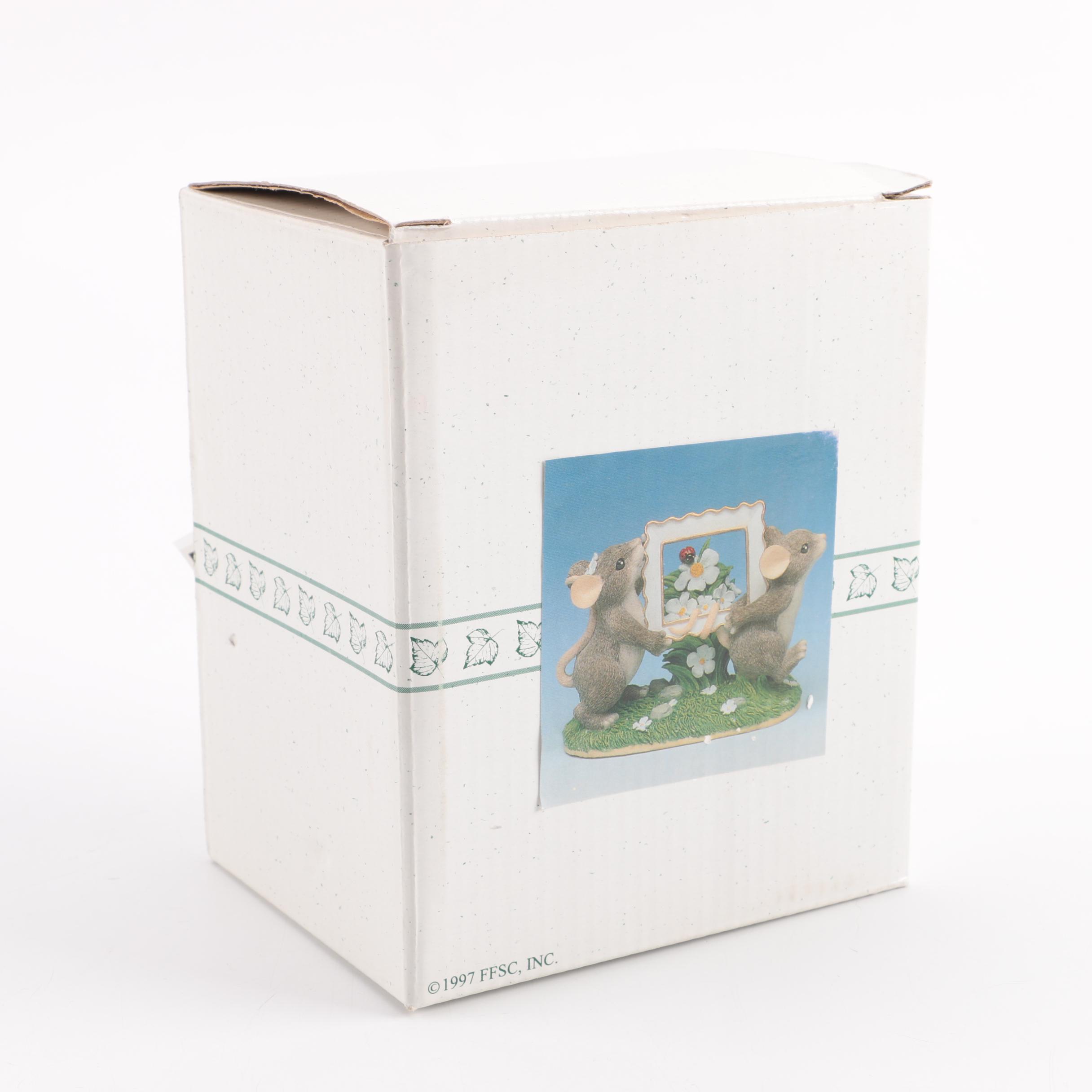 Fitz and Floyd Charming Tails "Picture Perfect" Mouse Figurine