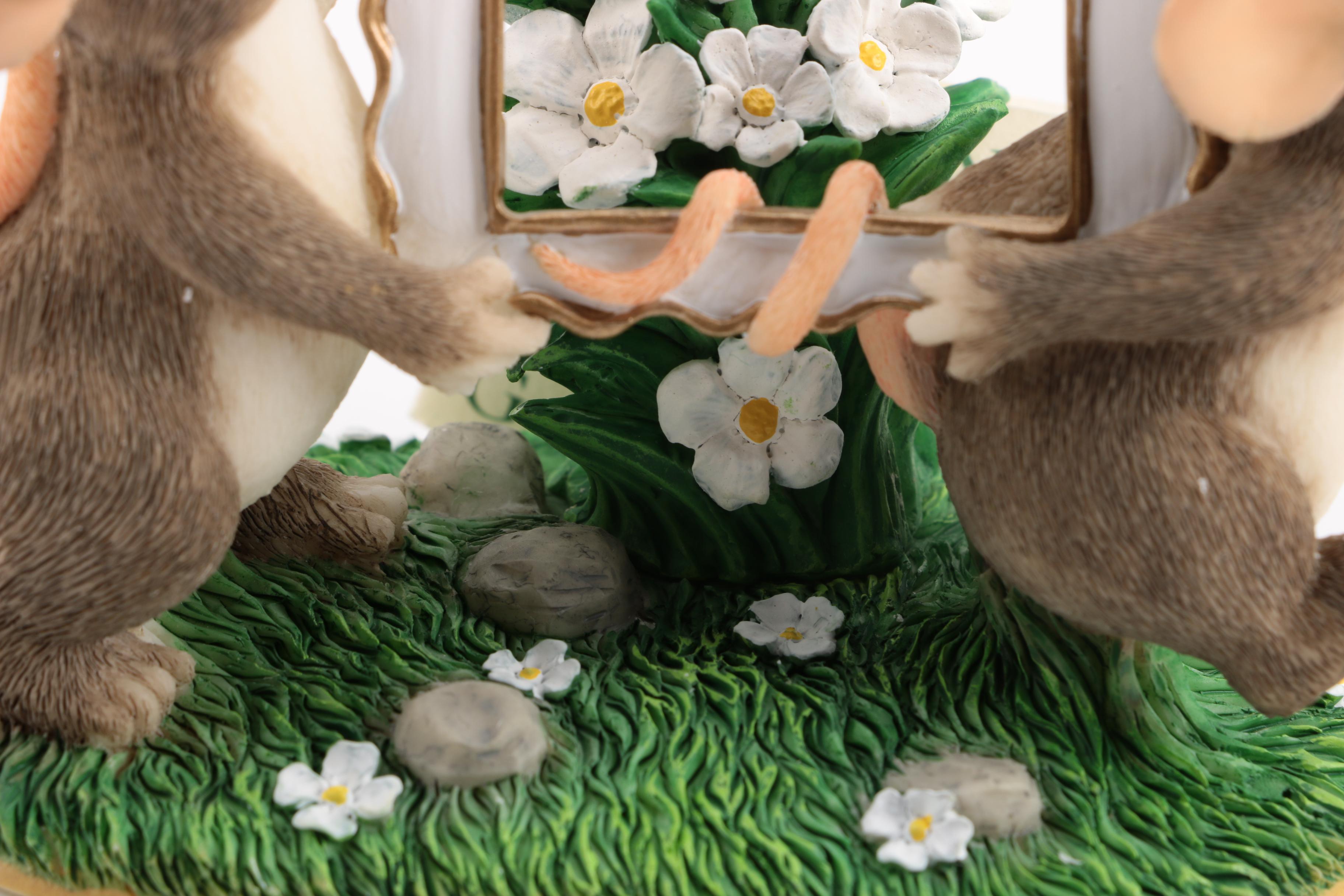 Fitz and Floyd Charming Tails "Picture Perfect" Mouse Figurine