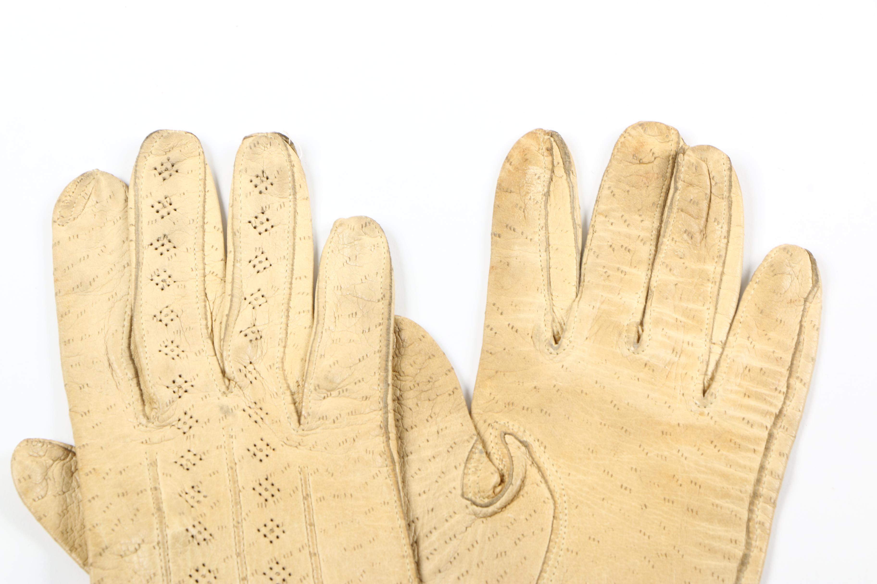 Women's Vintage Gloves Including Leather