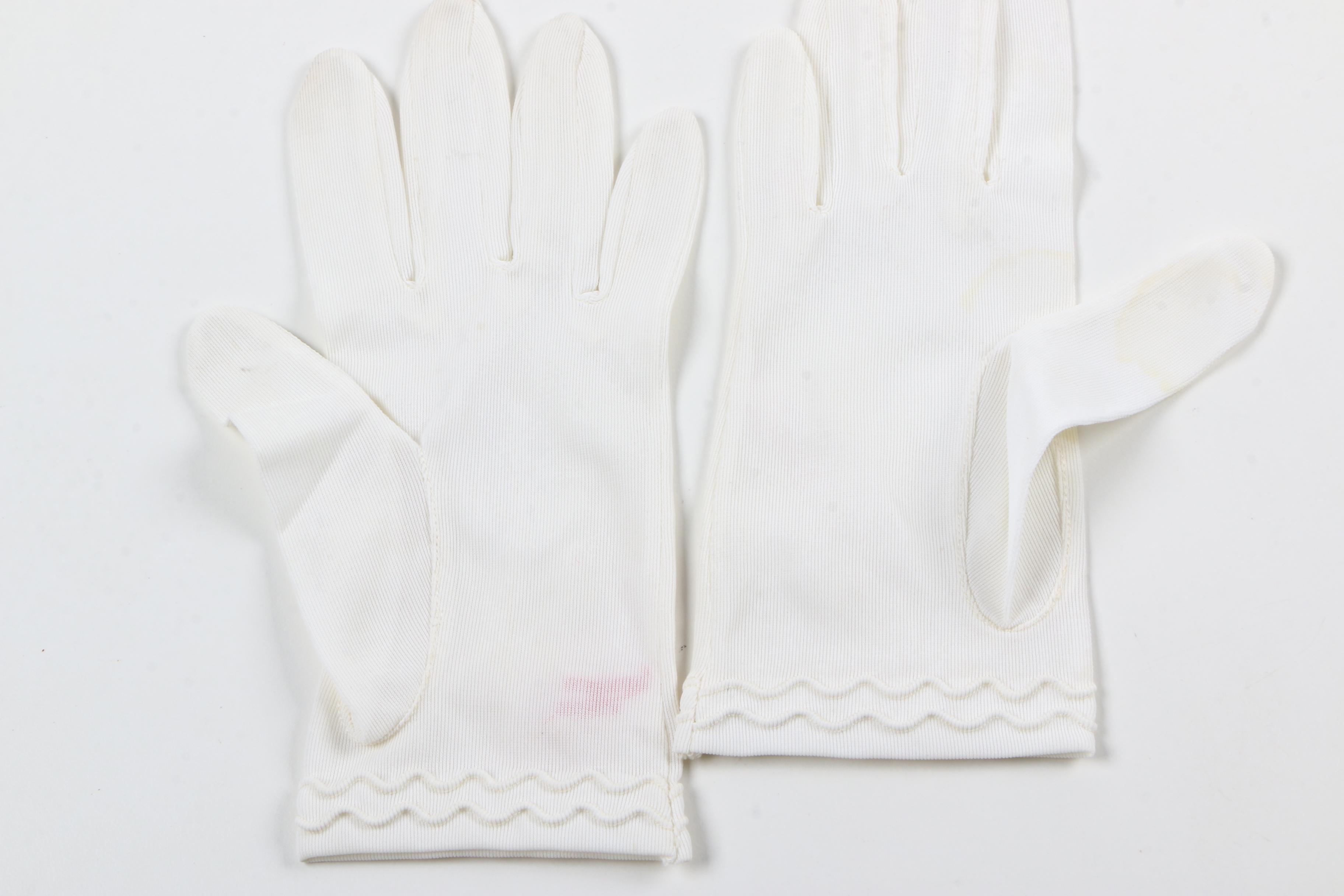 Women's Vintage Gloves Including Leather