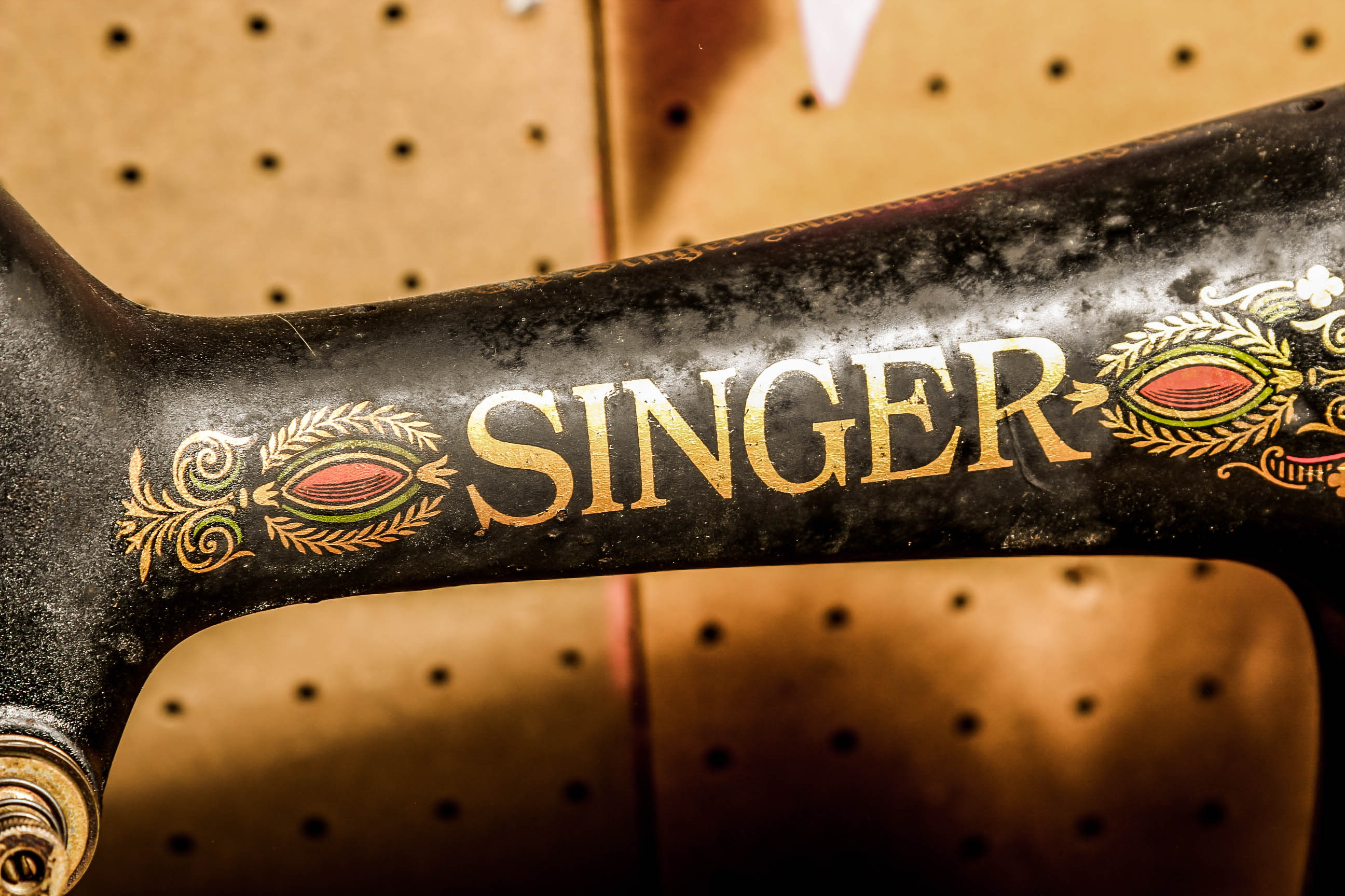 Vintage Singer Treadle Sewing Machine and Desk