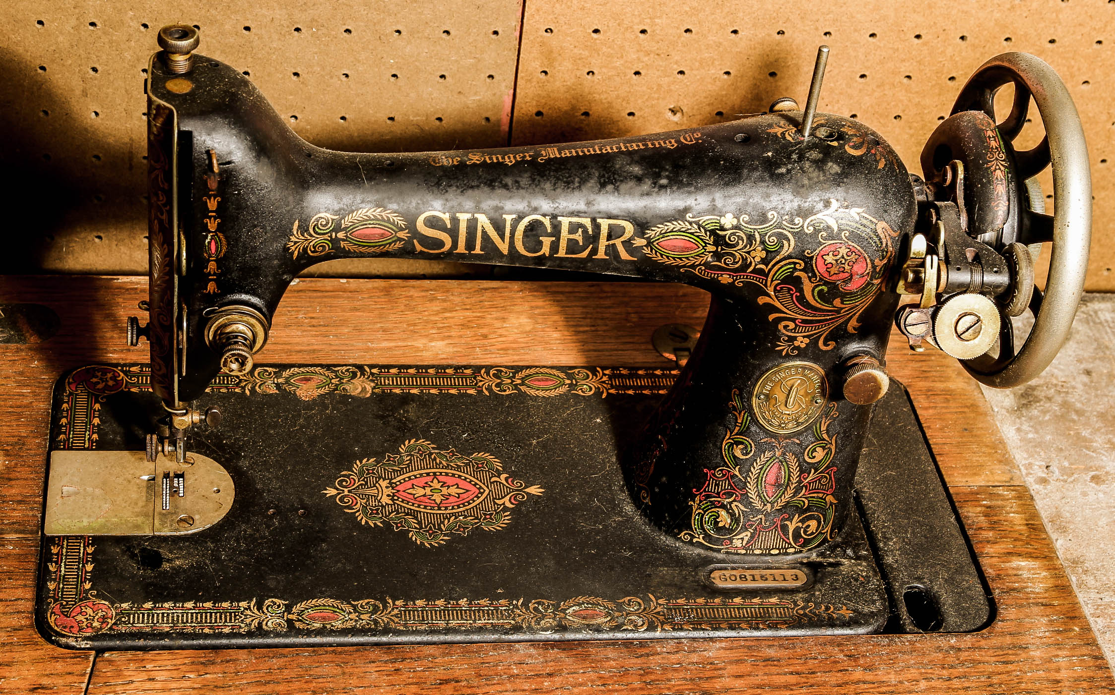 Vintage Singer Treadle Sewing Machine and Desk