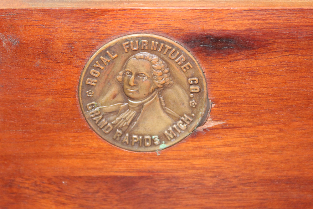 Vintage Hepplewhite Style Inlaid Mahogany Server