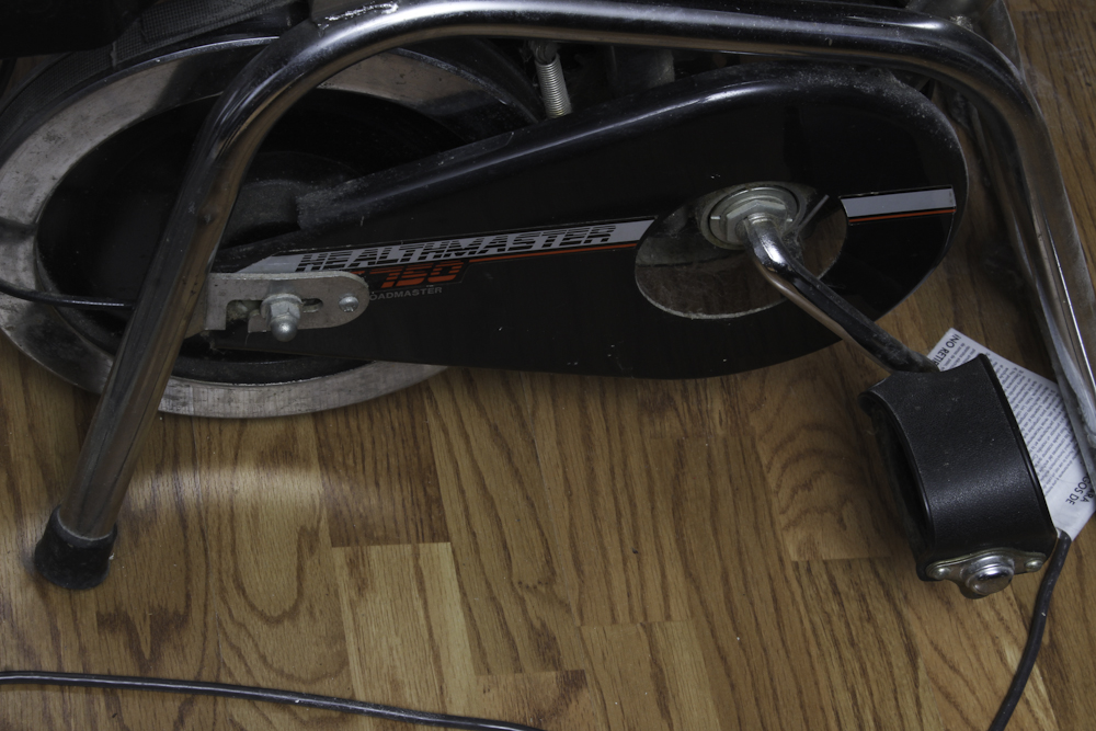 Healthmaster 750 Exercise Bike