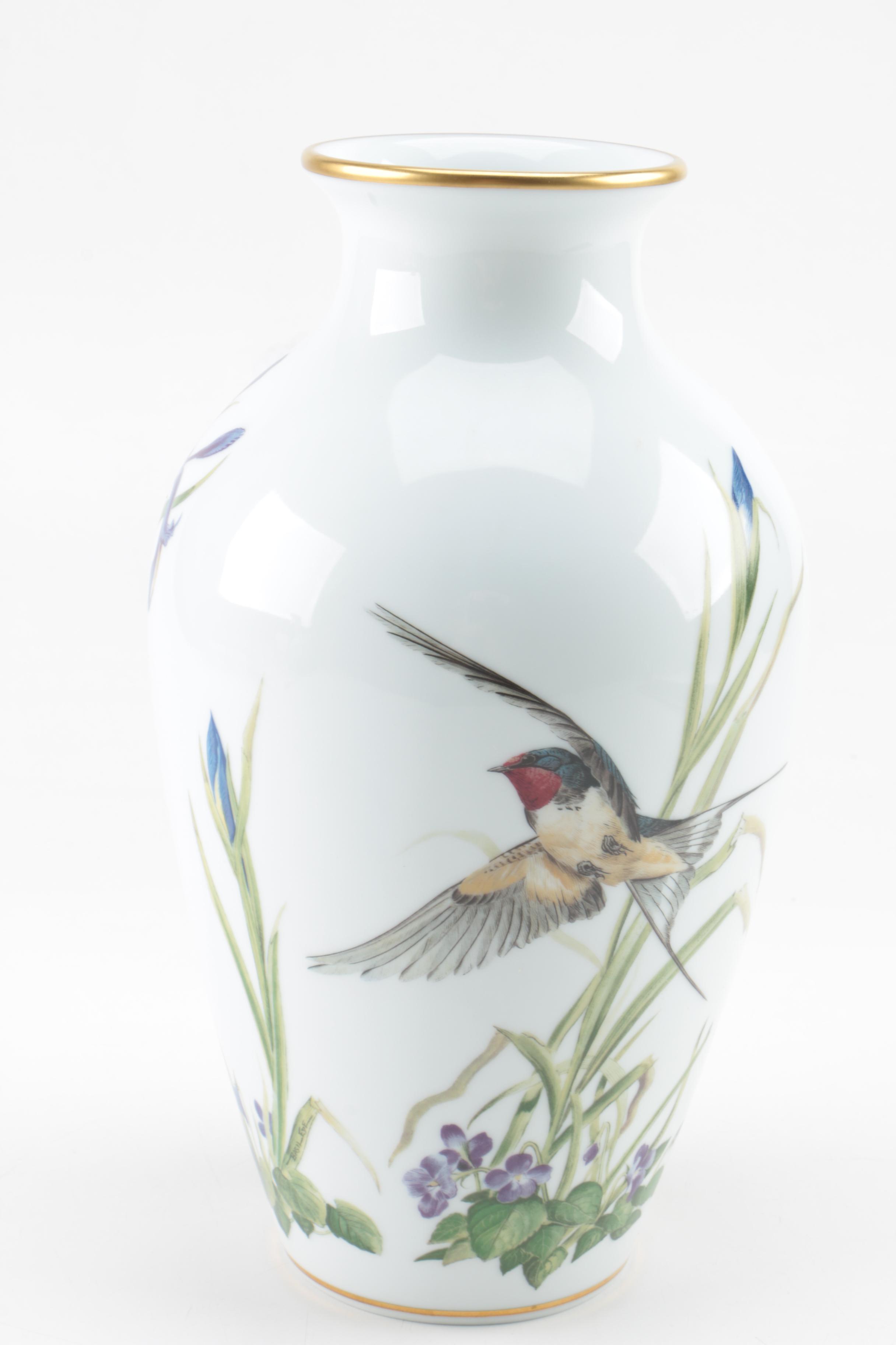 1980 Franklin Porcelain "The Meadowland Bird Vase" by Basil Ede