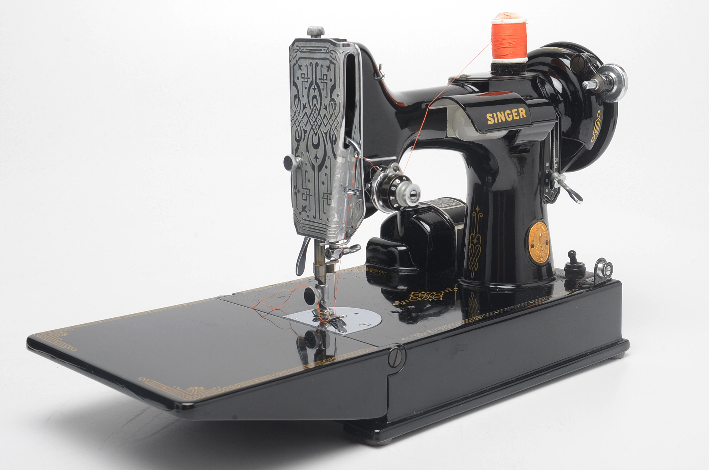 Vintage Singer 221 Sewing Machine and Case