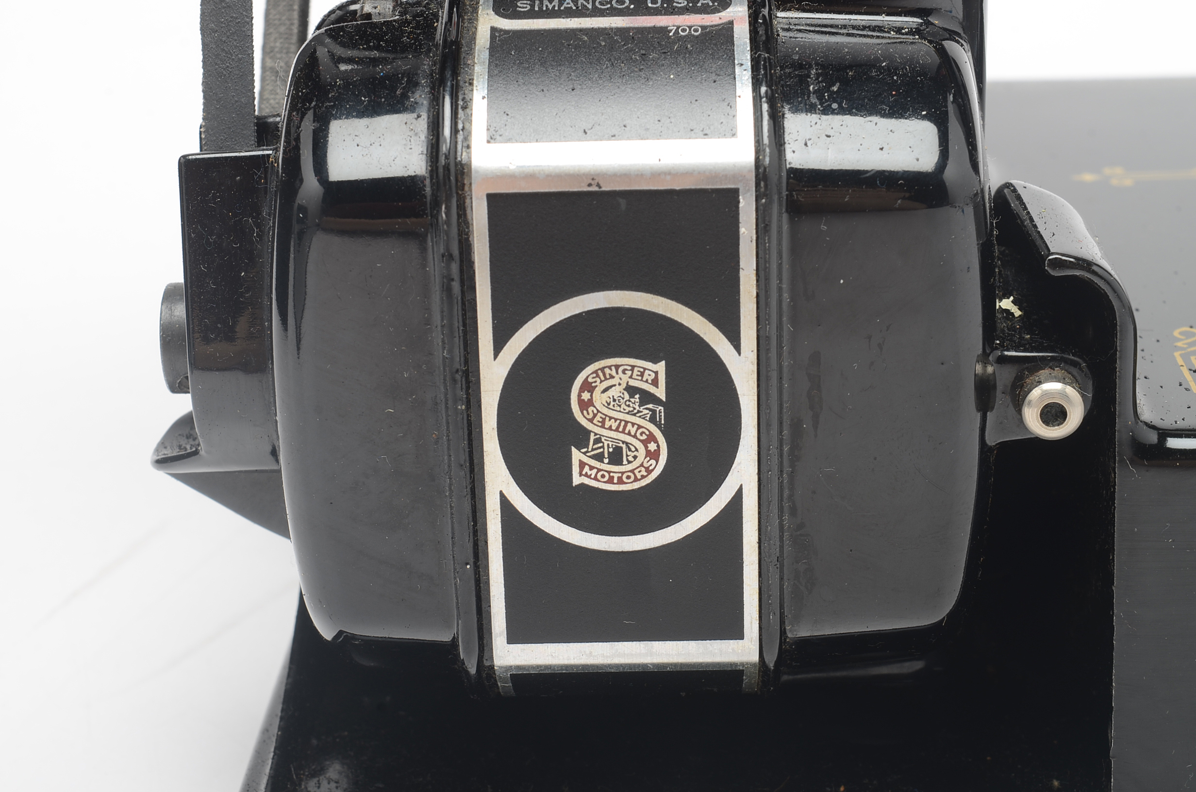 Vintage Singer 221 Sewing Machine and Case