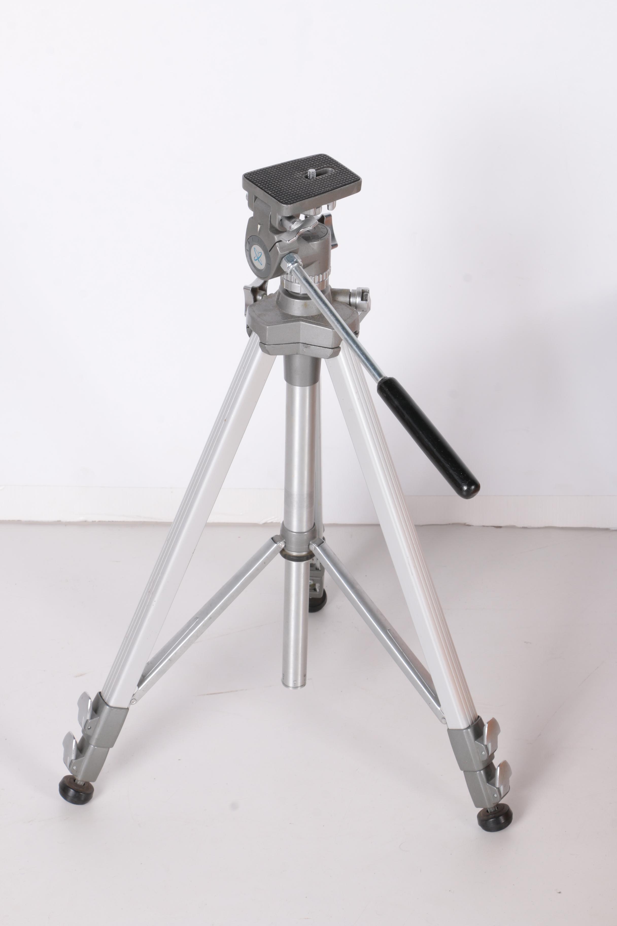 Toyo Omega View 45E Monorail View Camera Outfit