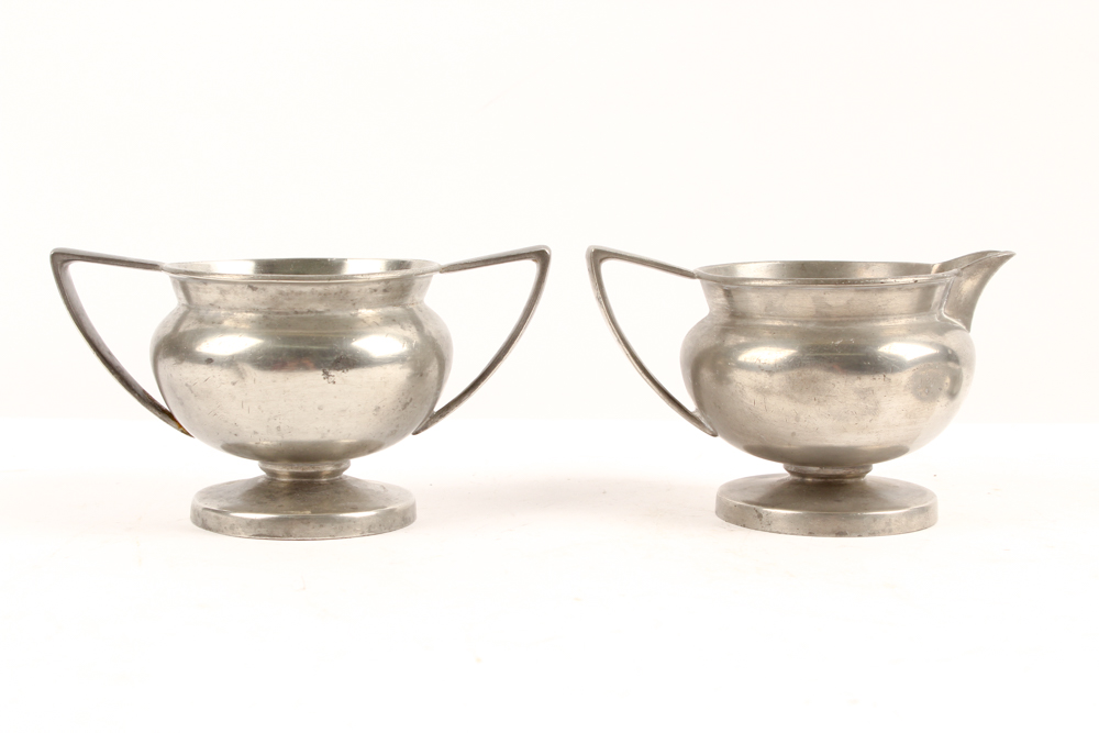 Plymouth, Salem and Other American Pewter Tableware