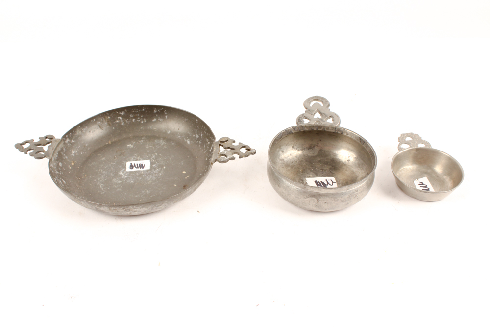 Plymouth, Salem and Other American Pewter Tableware