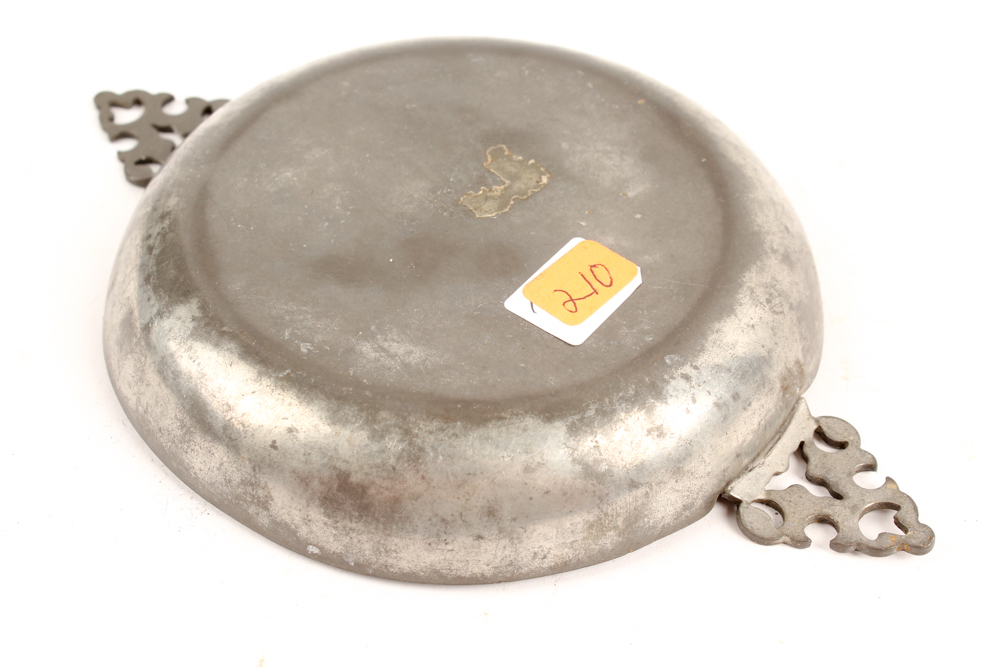 Plymouth, Salem and Other American Pewter Tableware