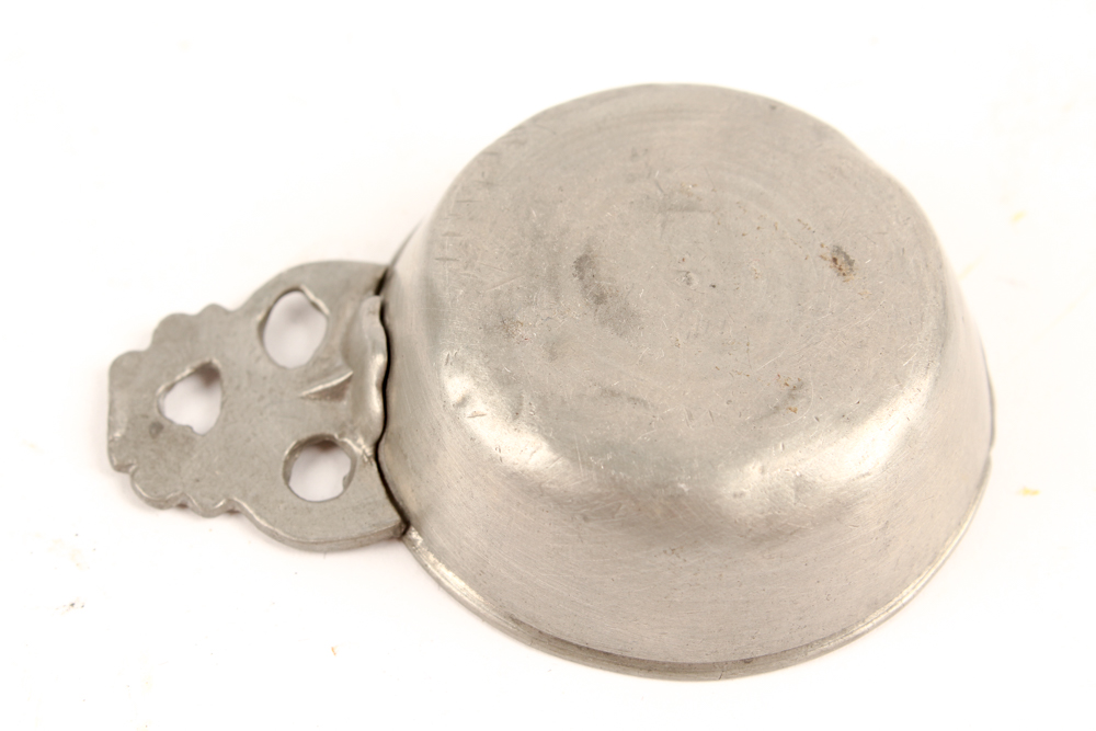 Plymouth, Salem and Other American Pewter Tableware