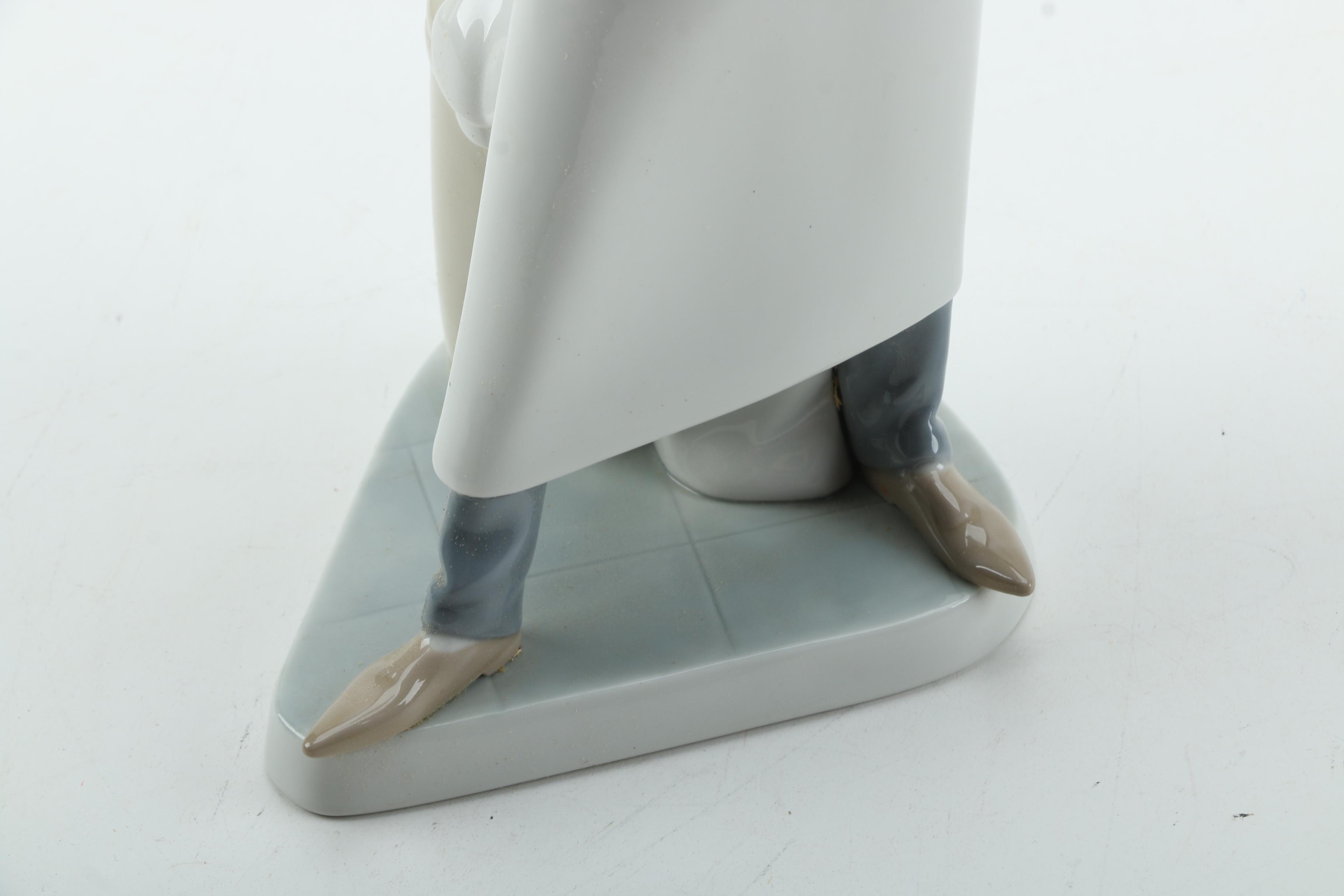 Lladró "Doctor" Figurine