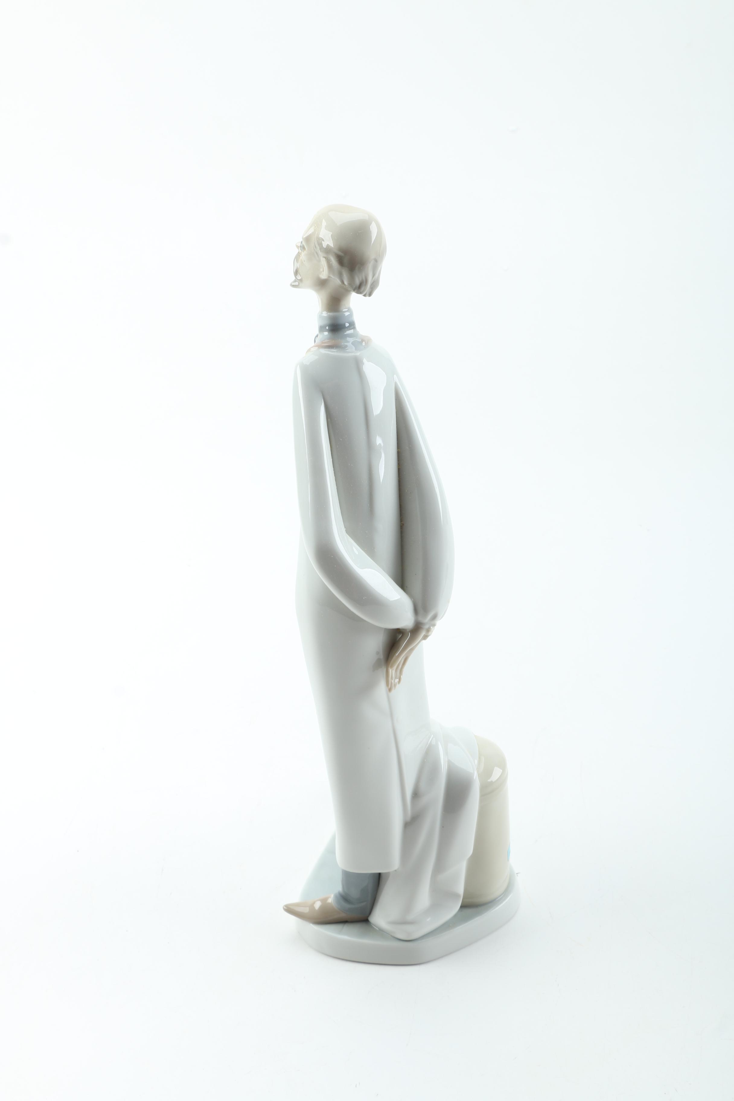Lladró "Doctor" Figurine