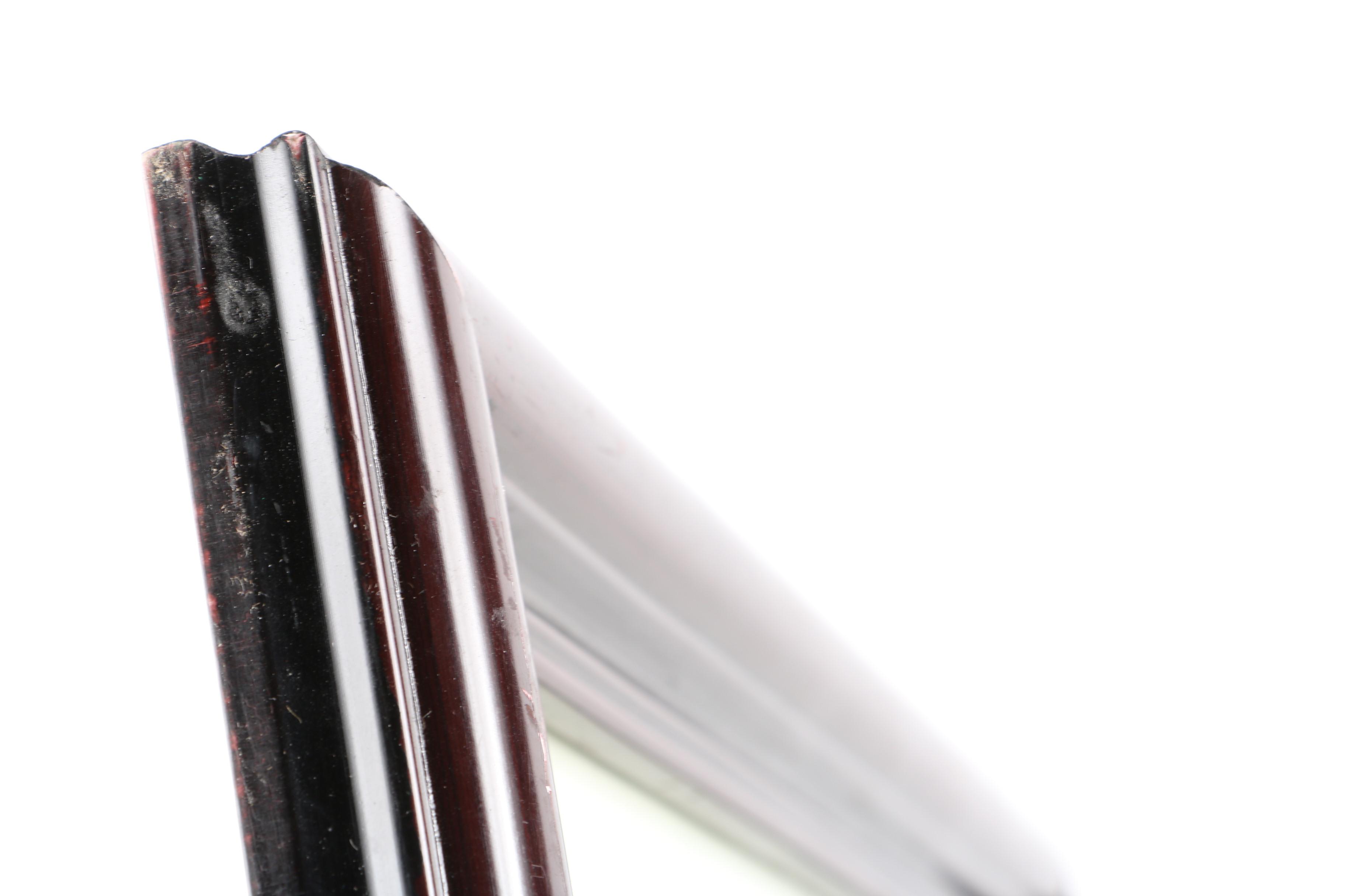 Embroideries of East Asian Women