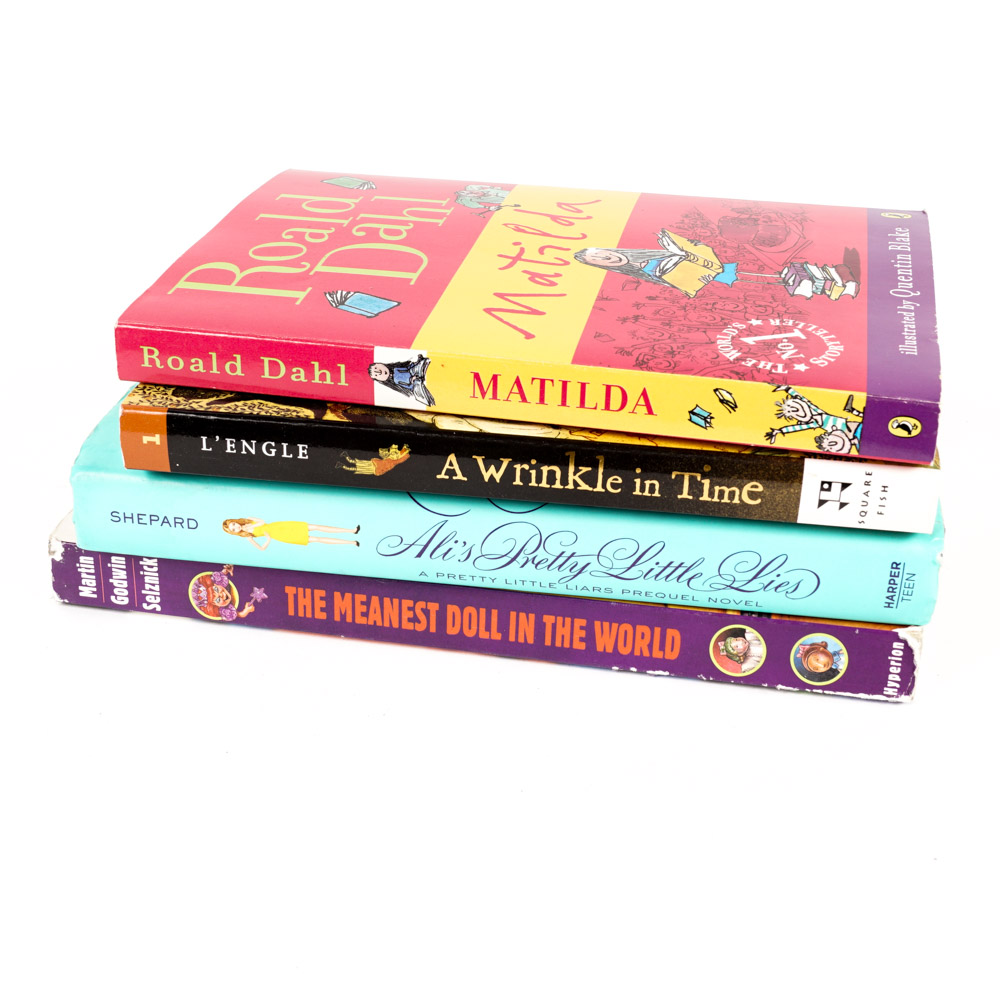 Teen Fiction Books featuring "Ali's Pretty Little Lies"