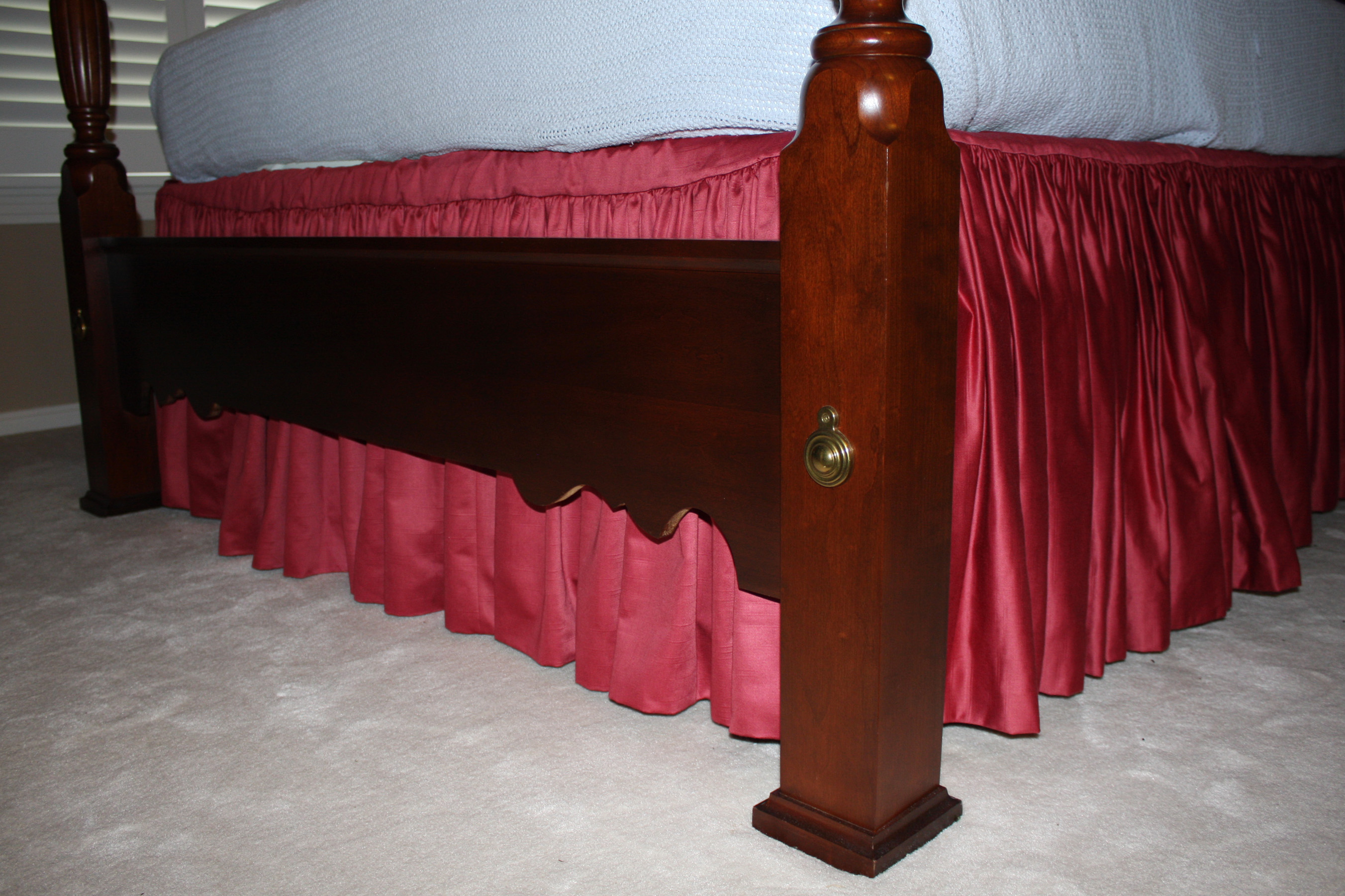 Cherry Four Poster Rice-Carved Bed with Step Stool