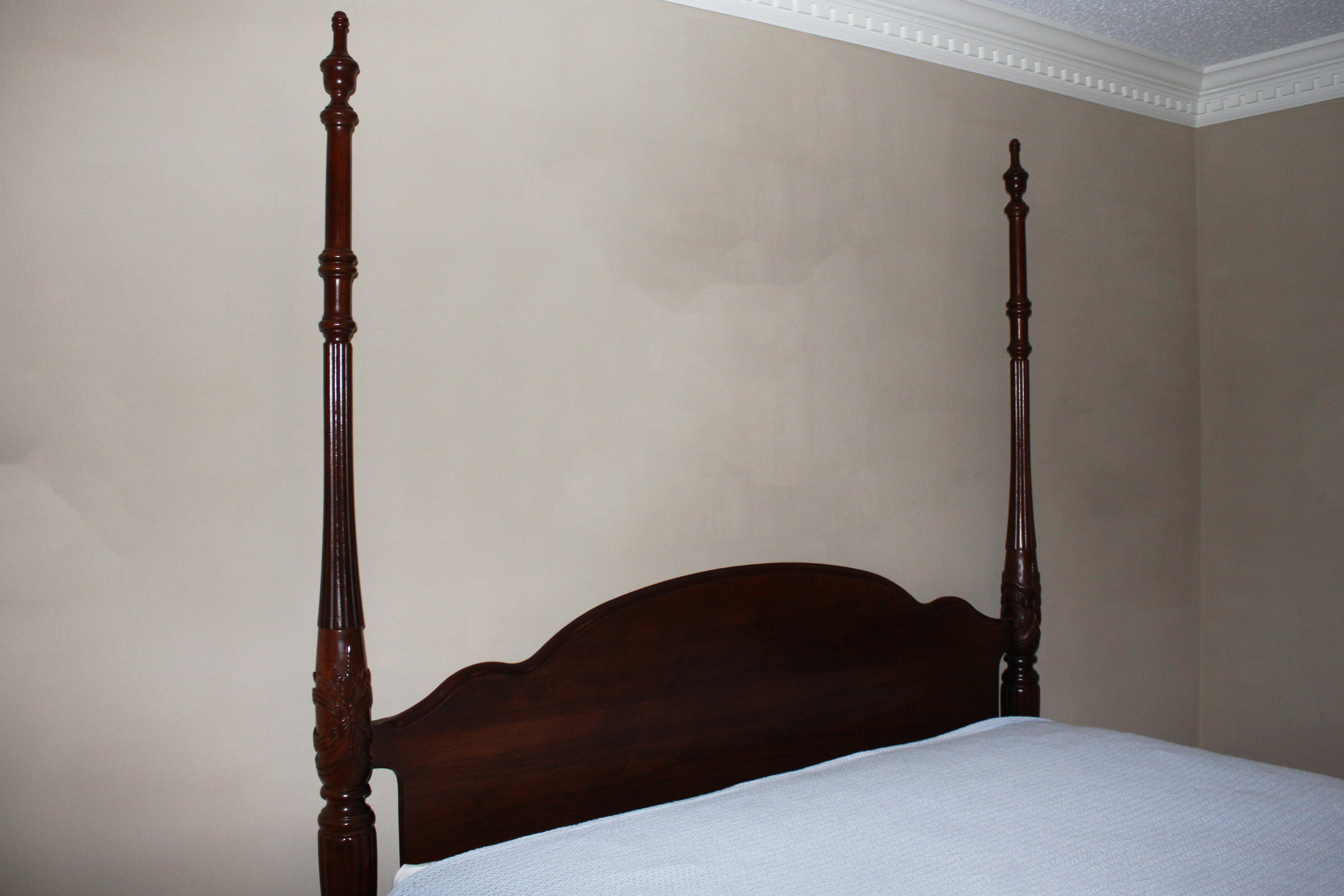 Cherry Four Poster Rice-Carved Bed with Step Stool