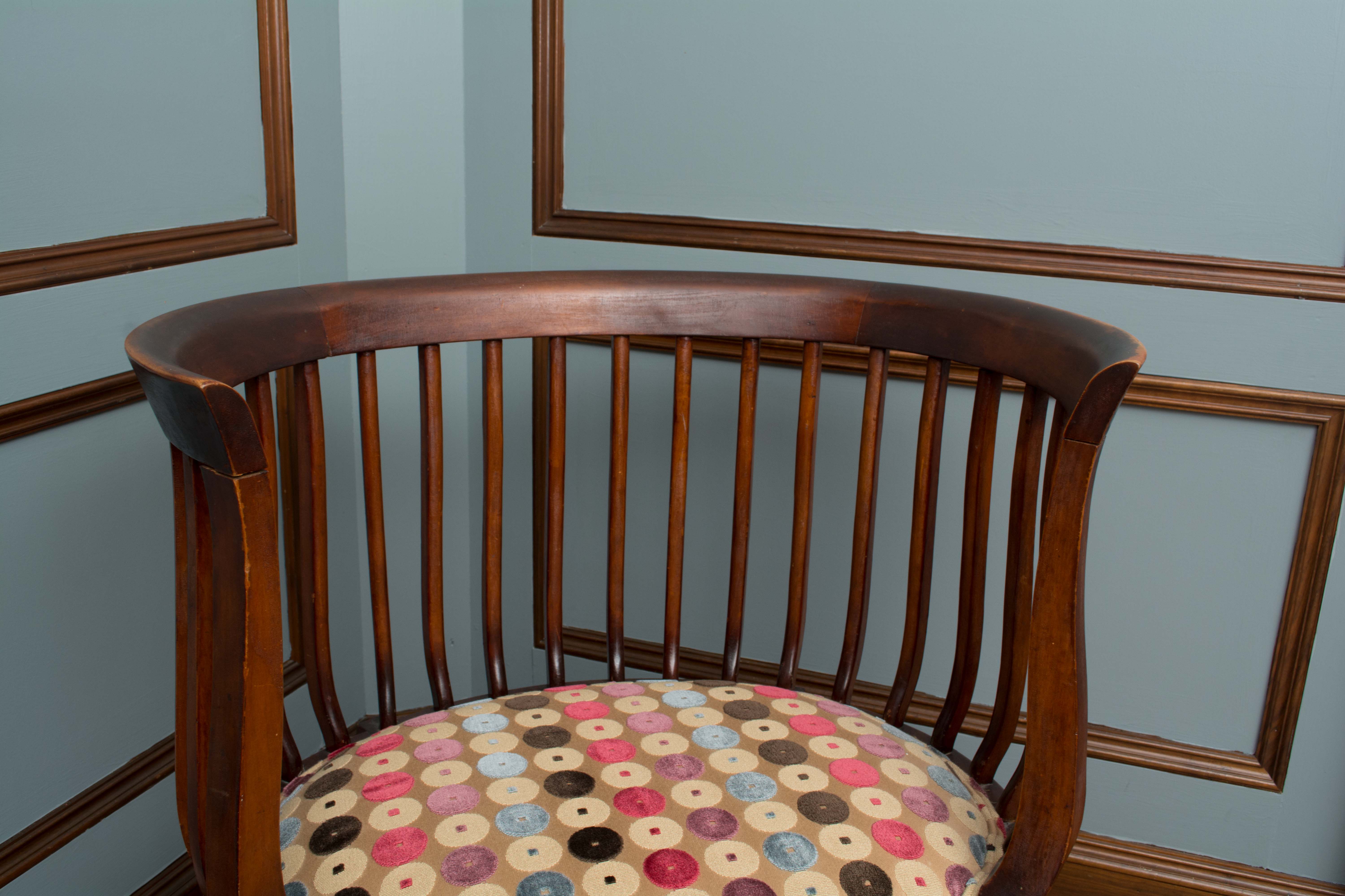 Late Victorian Barrel-Back Chair