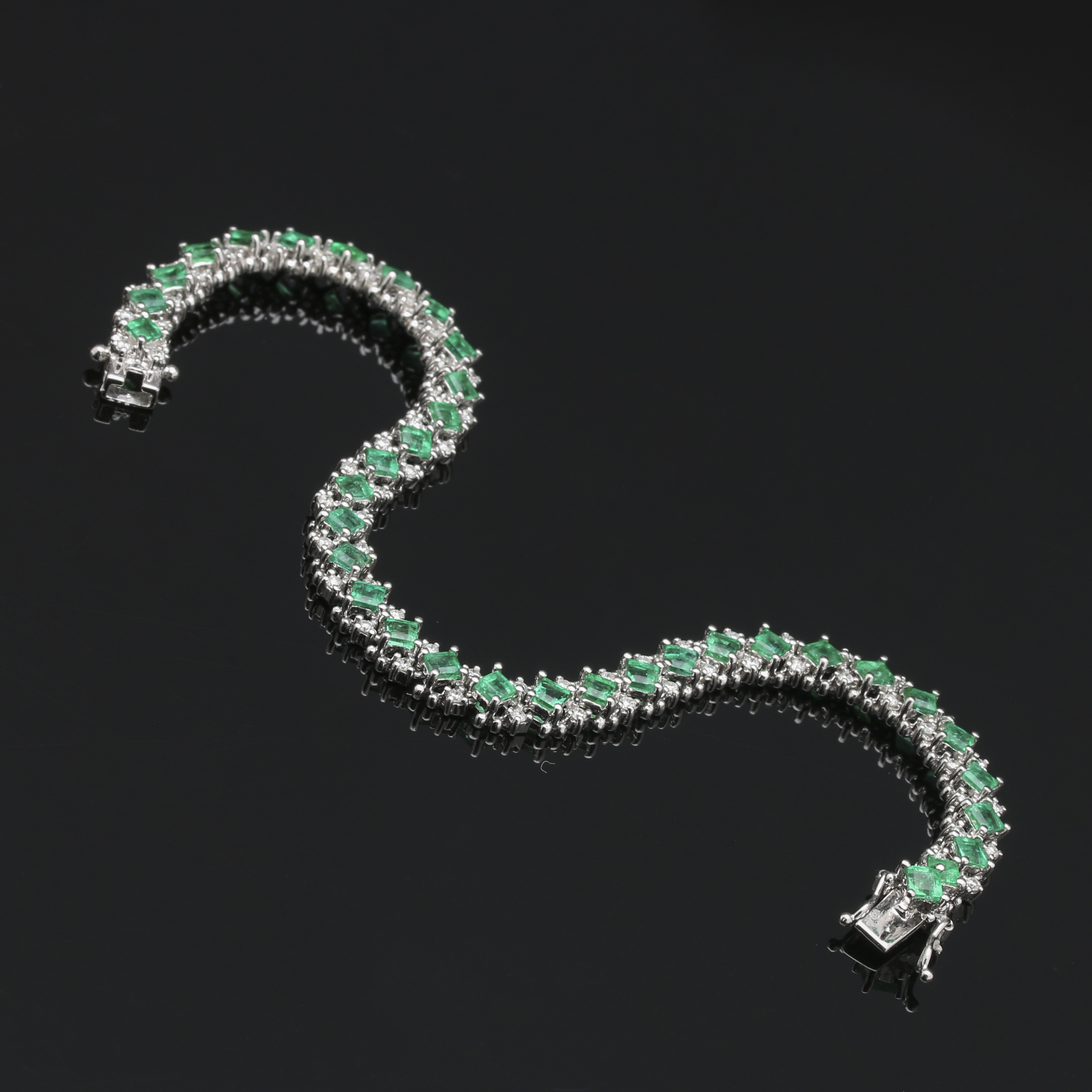 14K White Gold Emerald and Diamond Tennis Bracelet