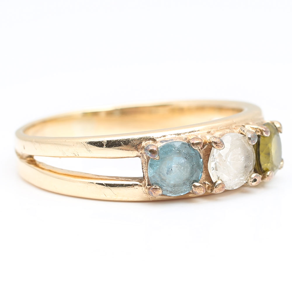 14K Yellow Gold 3-Stone Mothers Ring