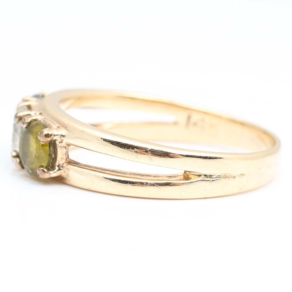 14K Yellow Gold 3-Stone Mothers Ring