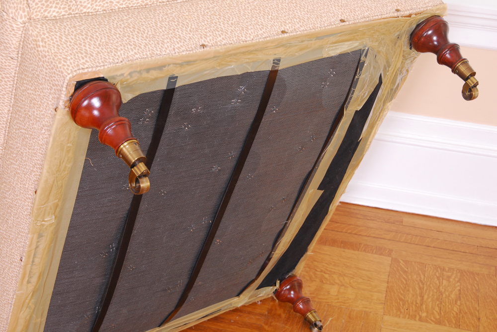 Tufted Corner Chair with Ottoman